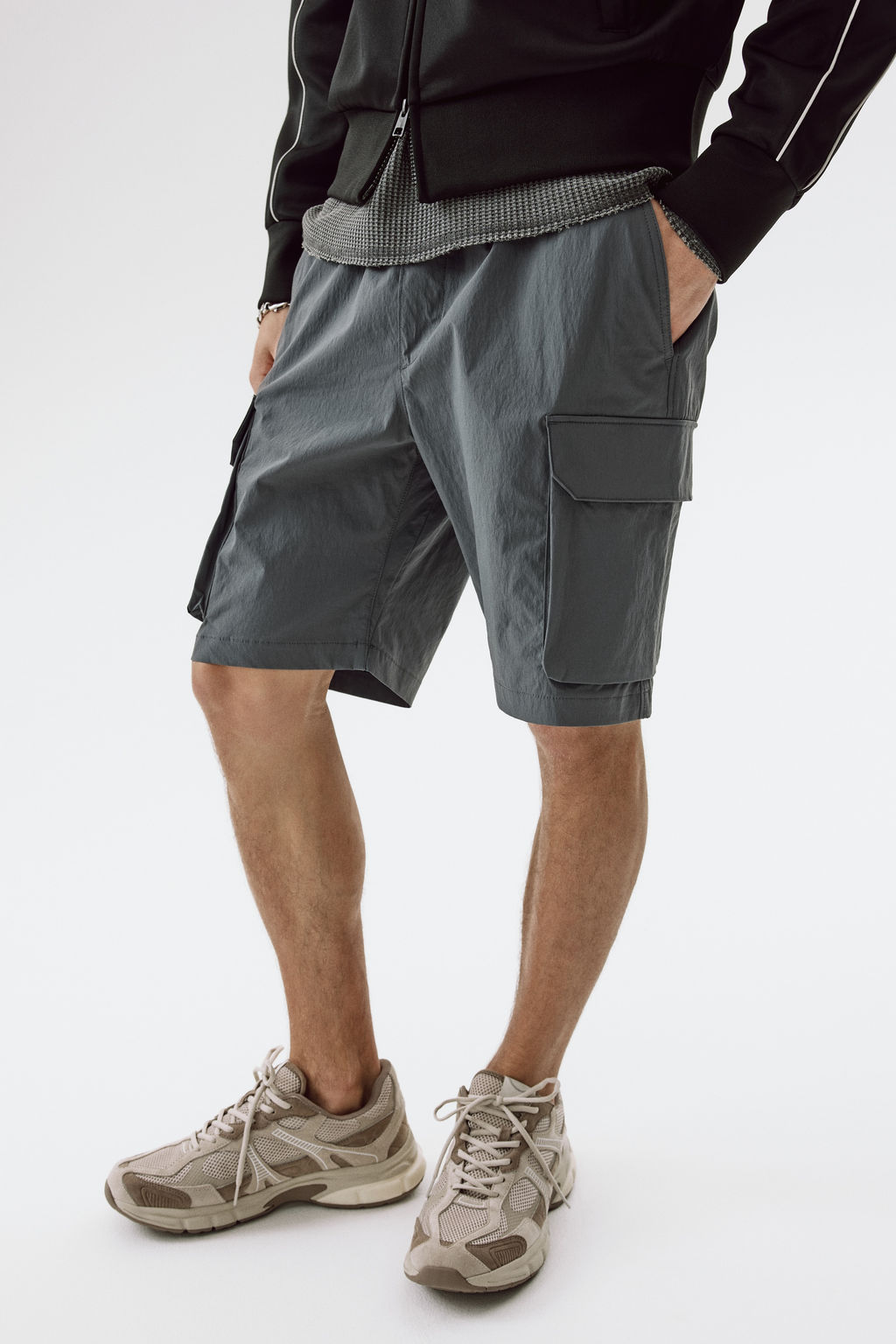 Pantal?n corto estilo cargo Regular Fit - H&m фото 6