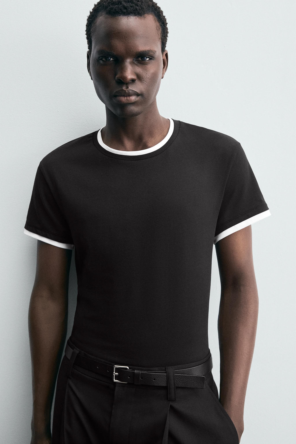 T-SHIRT WITH CONTRAST TRIMS - Zara фото 6
