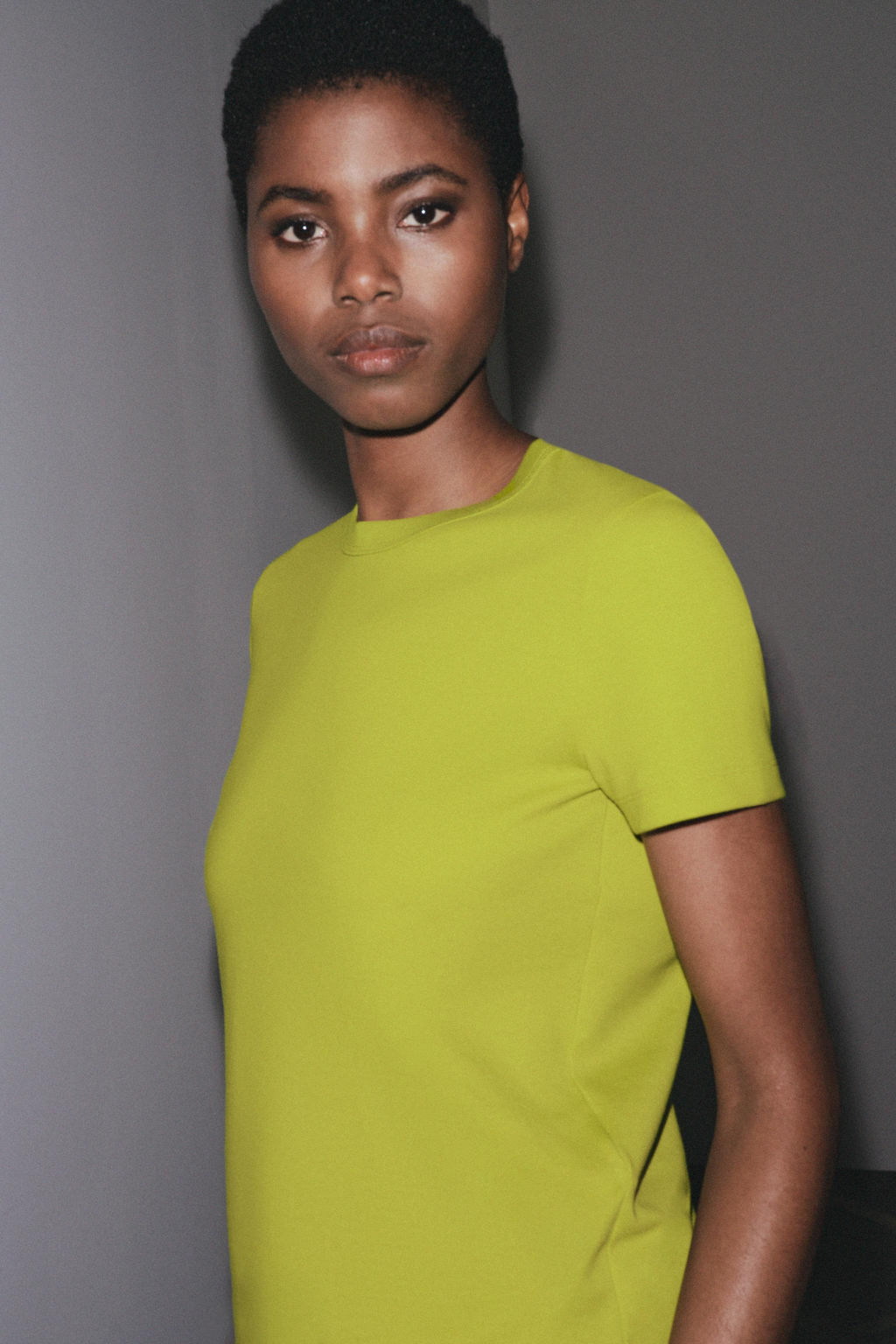 SHORT SLEEVE INTERLOCK T-SHIRT - Zara фото 5