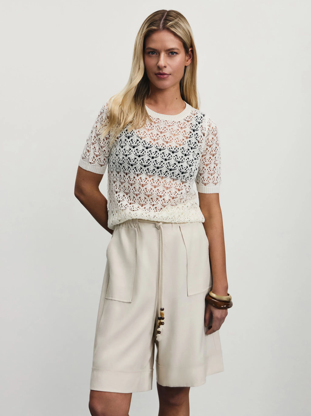 Удлиненные шорты из вискозы на завязках / Zarina  фото 7