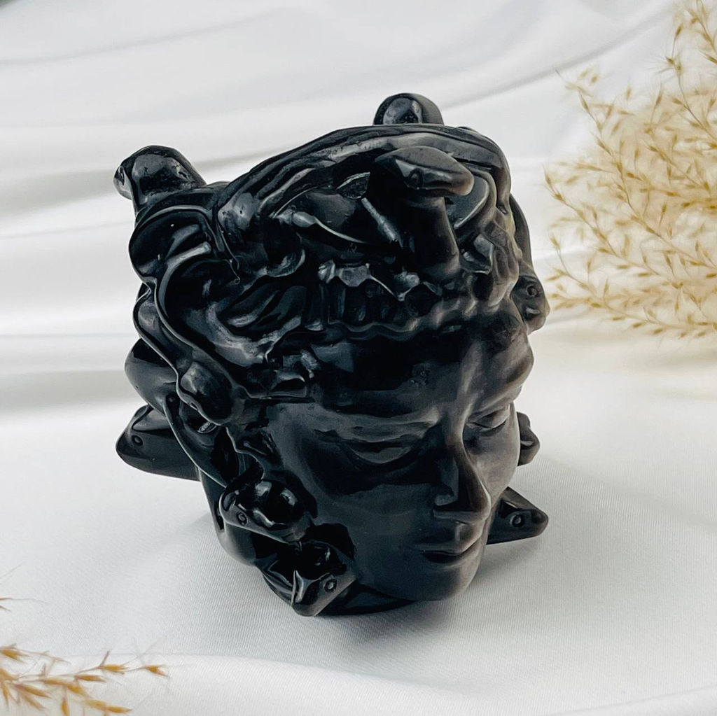 Радуга Самоцветов Фигурка резная Медуза Горгона из серебристого Обсидиана  фото 3