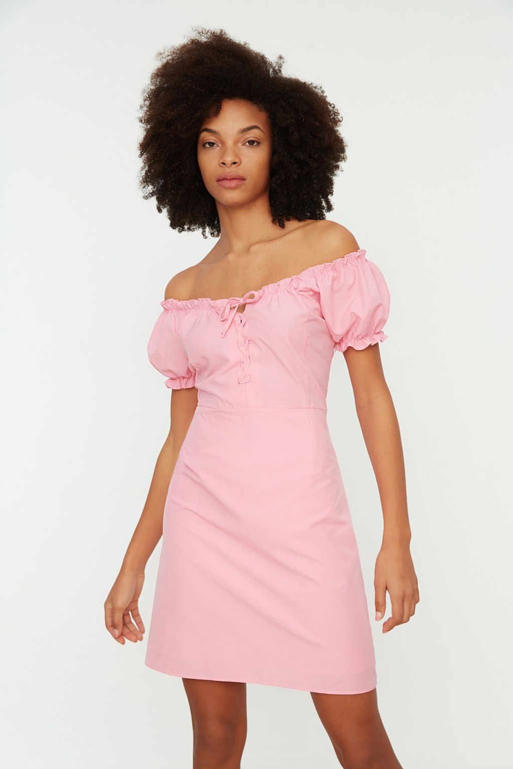 Pembe Fitted/Vucuda Oturan Baglama Detayl? Mini Astarl? Dokuma Elbise TWOSS20EL2206