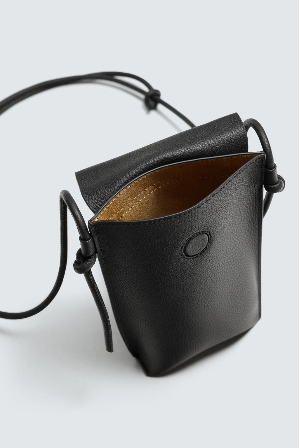 LEATHER CROSSBODY BAG - Zara фото 7