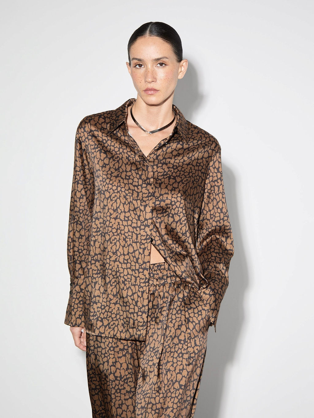 ЛУЧШАЯ ЦЕНА - Брюки на резинке D335/lynx - Emka фото 3