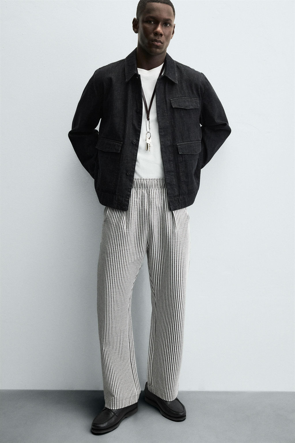 COMFORT STRIPED SEERSUCKER TROUSERS - Zara фото 6