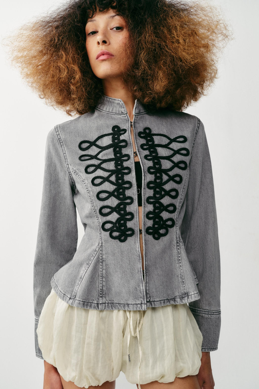 CHAQUETA Z1975 PEPLUM ALAMARES / Gris vigor? - Zara фото 3