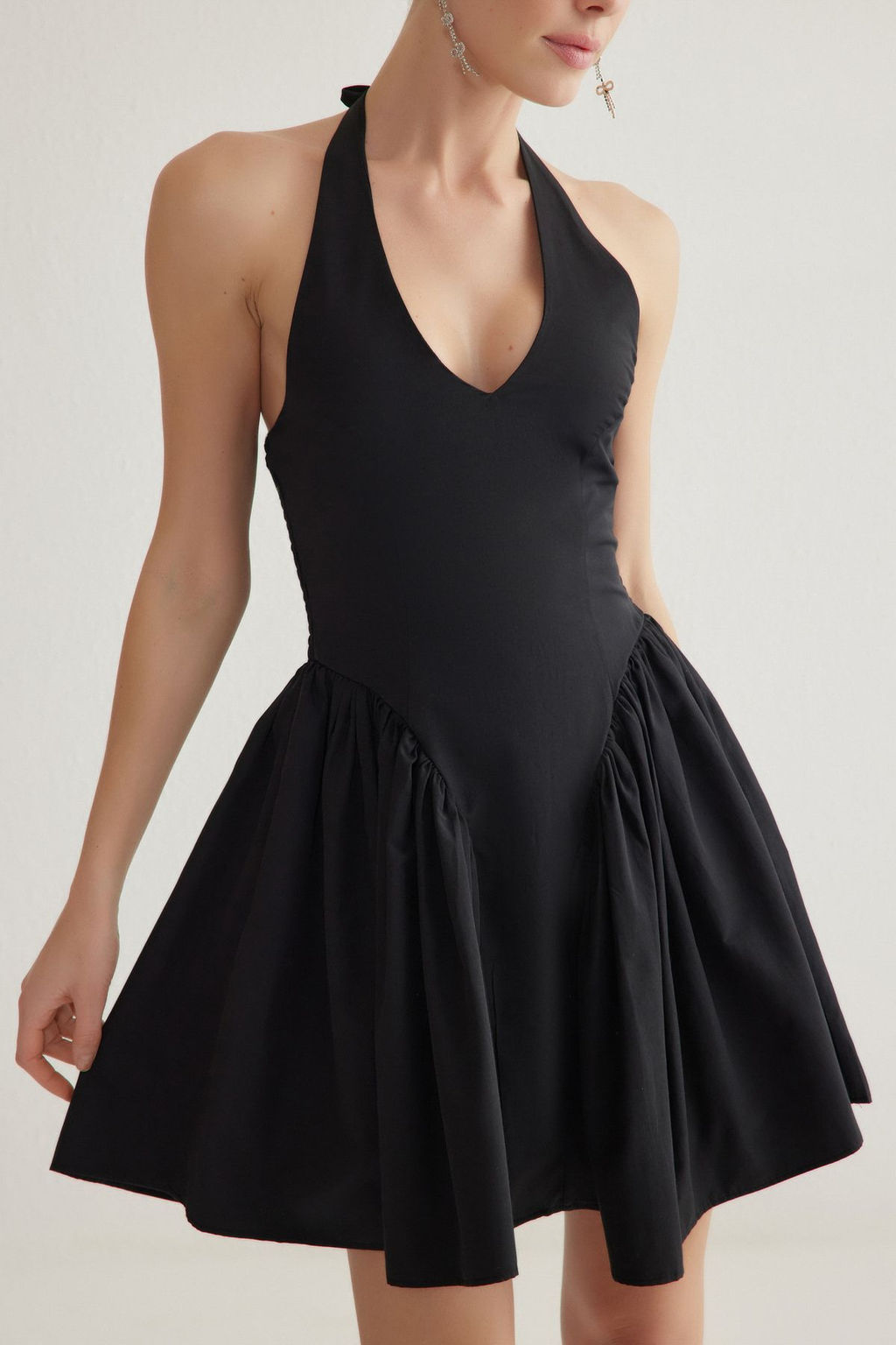 Siyah A-Kesim Poplin Dokuma K?sa Abiye Gece Mezuniyet Elbisesi TPRSS25EL00136 - Trendyolmilla фото 3