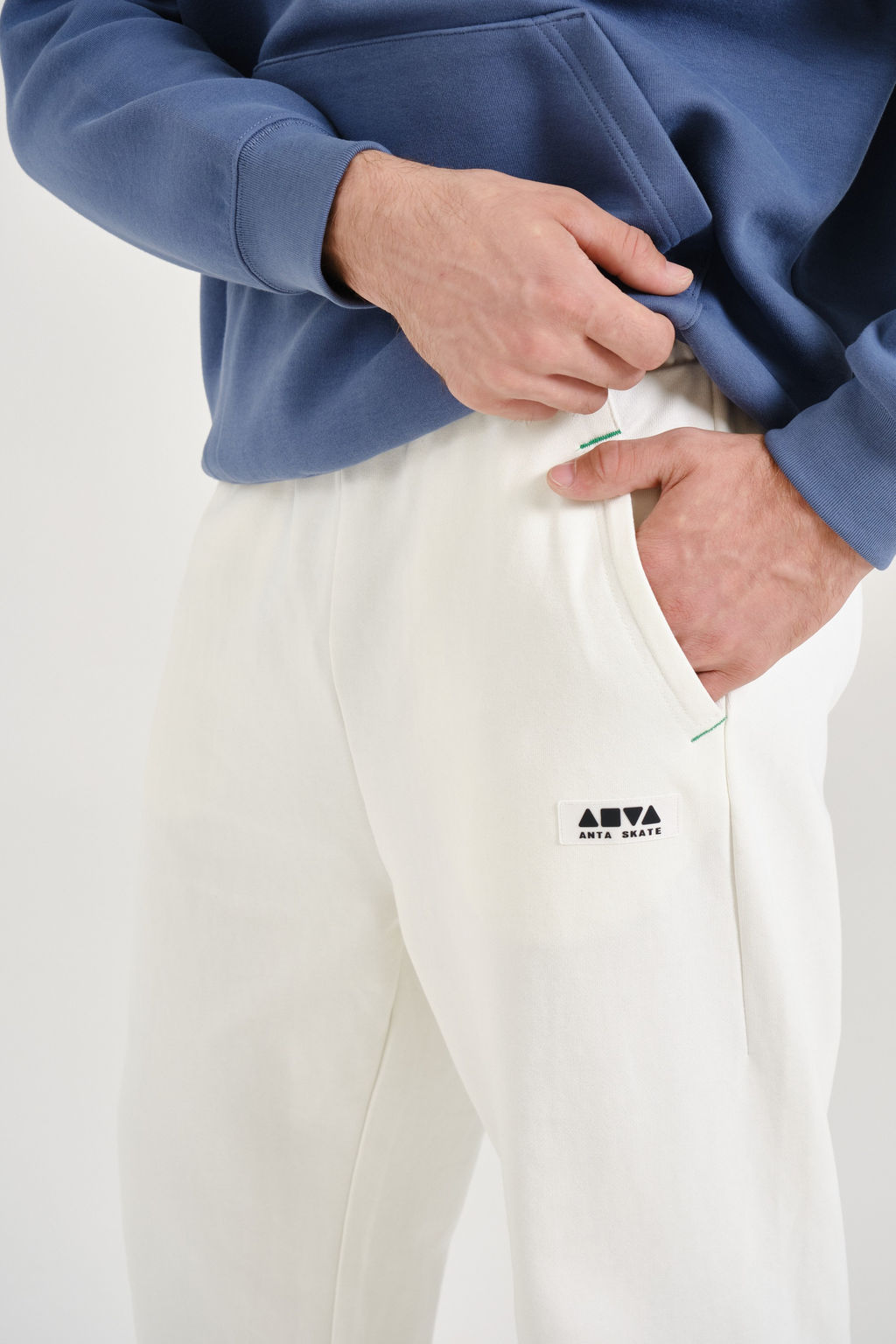 Брюки трикотажные Бежевый