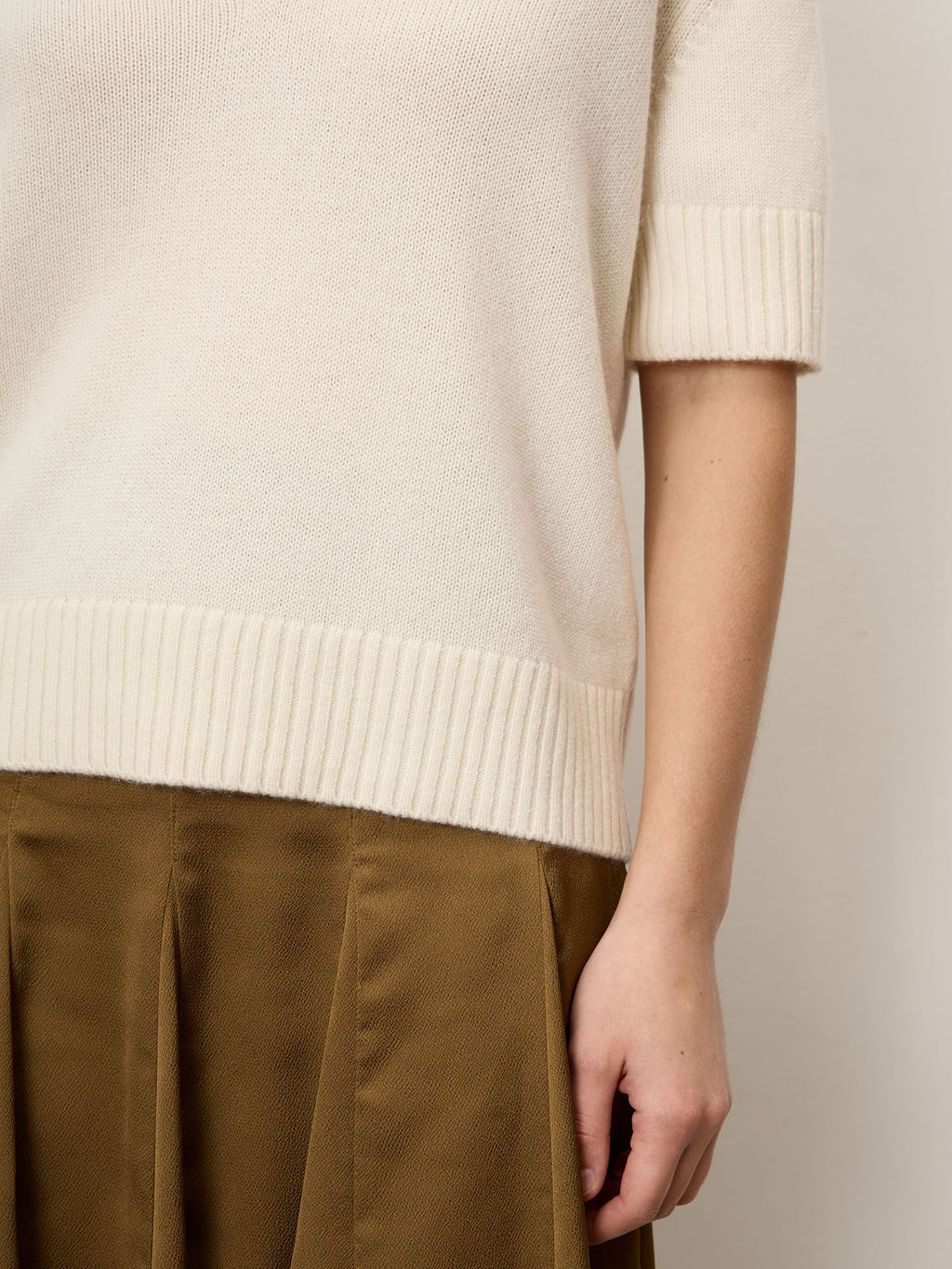 Джемпер женский из кашемира 3060 кремовый