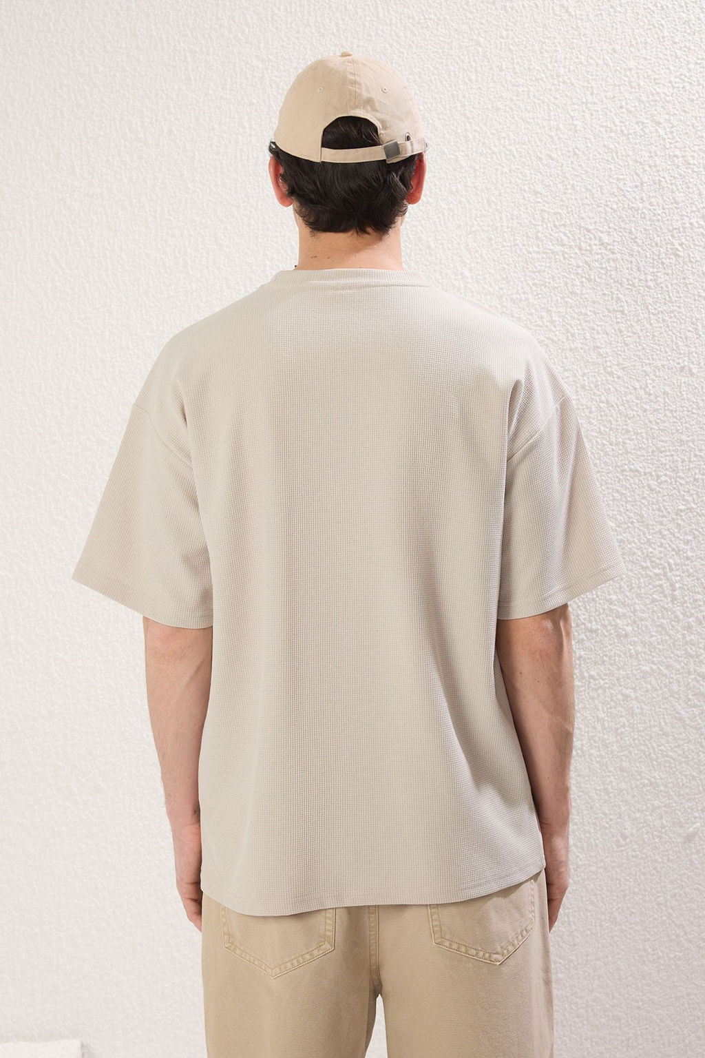 TRENDYOL MAN Antrasit Oversize/Genis Kesim Dokulu Nak?sl? T-Shirt TMNSS25TS00060 - Trendyolmilla фото 6
