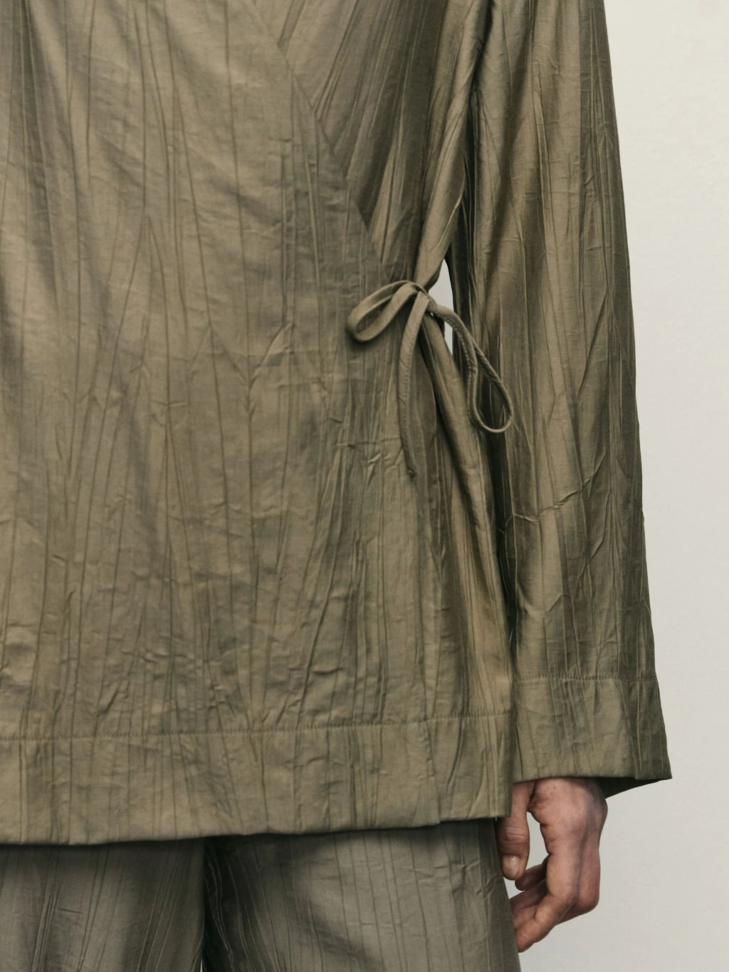 Кимоно из фактурной ткани / Zarina  фото 7