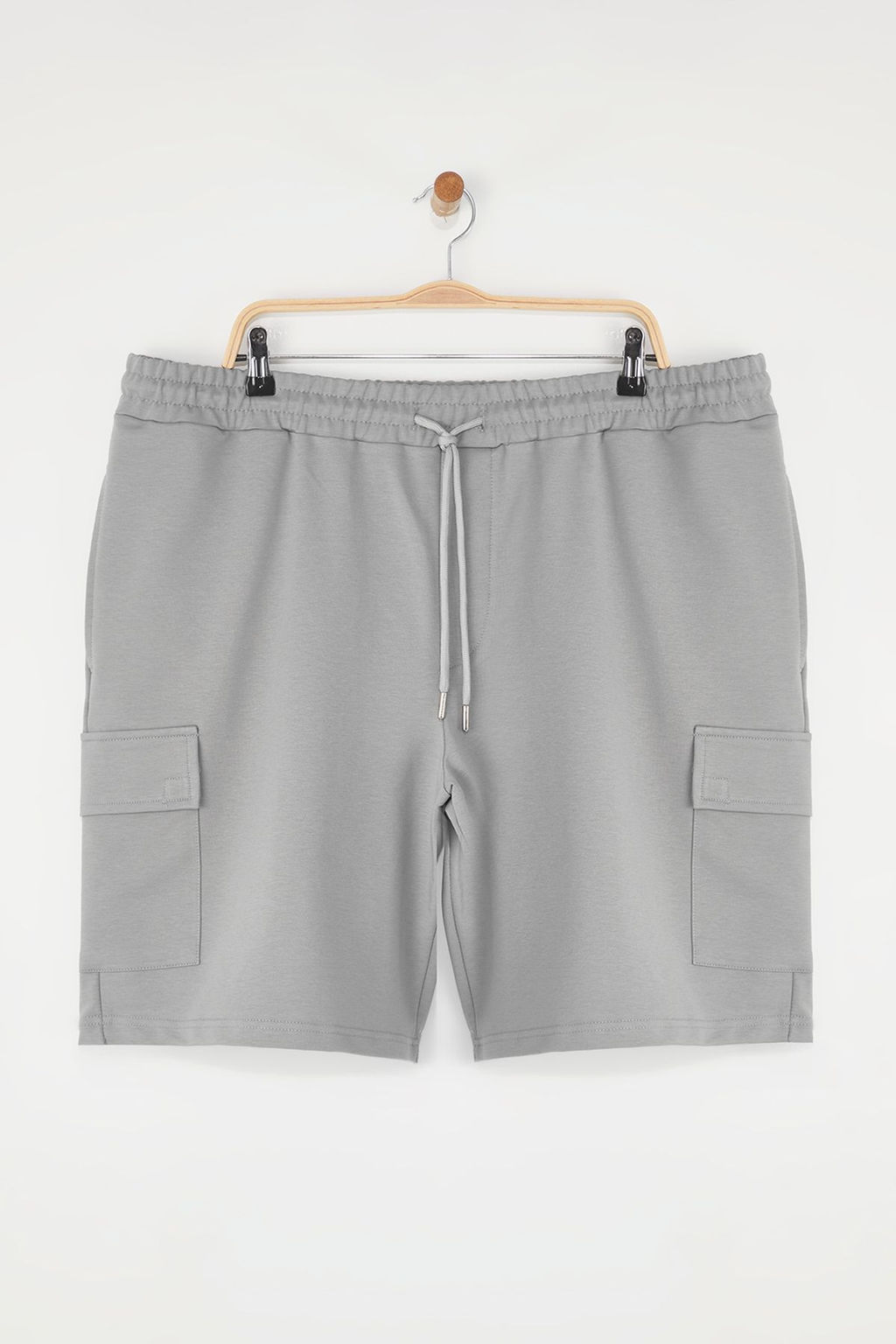 TRENDYOL MAN Buyuk Beden Gri Oversize/Genis Kesim Gizli Kordon Lastik Bel Kargo Cep Etiketli Sort TMNSS25AP00005 - Trendyolmilla фото 2