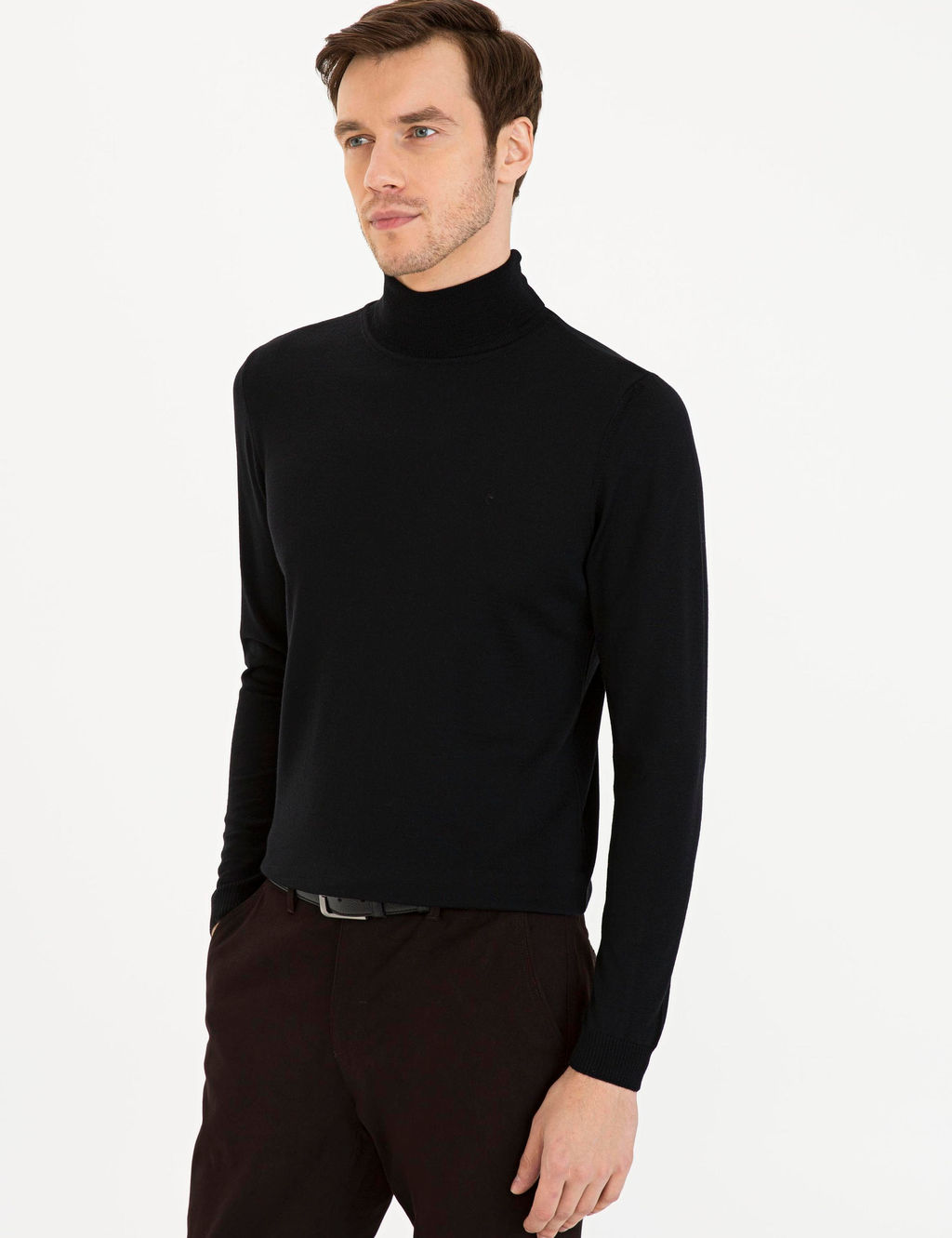 Черный базовый вязаный свитер с водолазкой узкого кроя - Cacharel фото 8