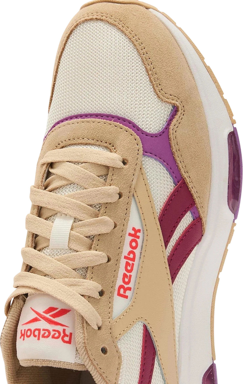 Кроссовки женские