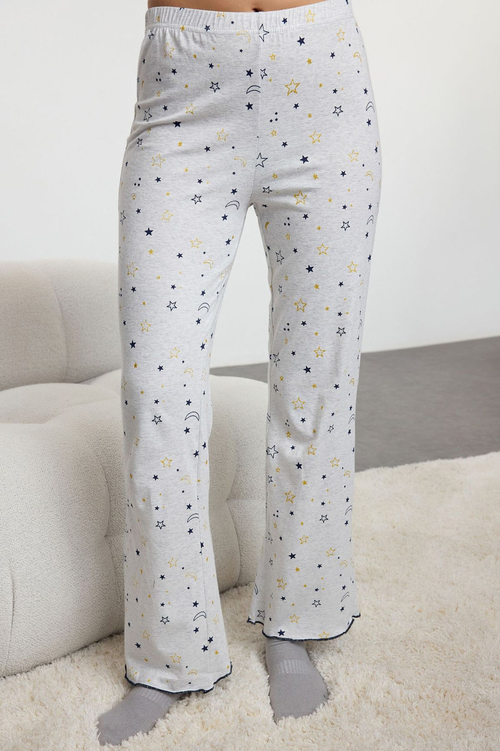 Trendyolmilla Lacivert Varakl? Galaksi Desenli Baby Overlok Detayl? Orme Pijama Tak?m? THMAW25PT00205