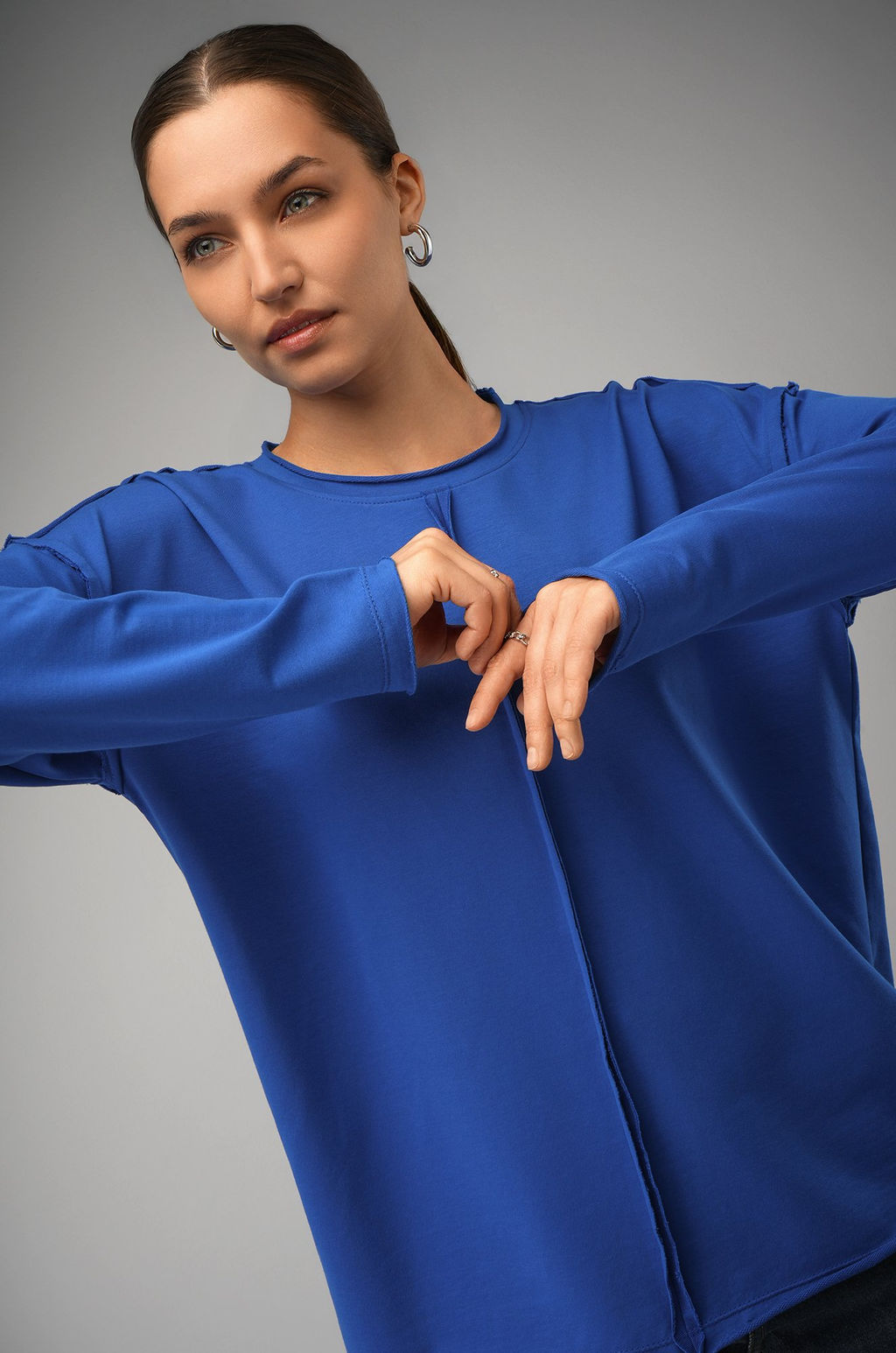 Женский лонгслив оверсайз из футера двухнитки Happyfox