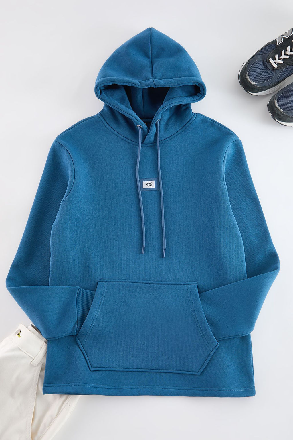 TRENDYOL MAN Siyah Regular/Normal Kesim Kapusonlu Etiketli Ici Polar/S?cak Tutan Sweatshirt TMNAW24SW00076 - Trendyolmilla фото 6