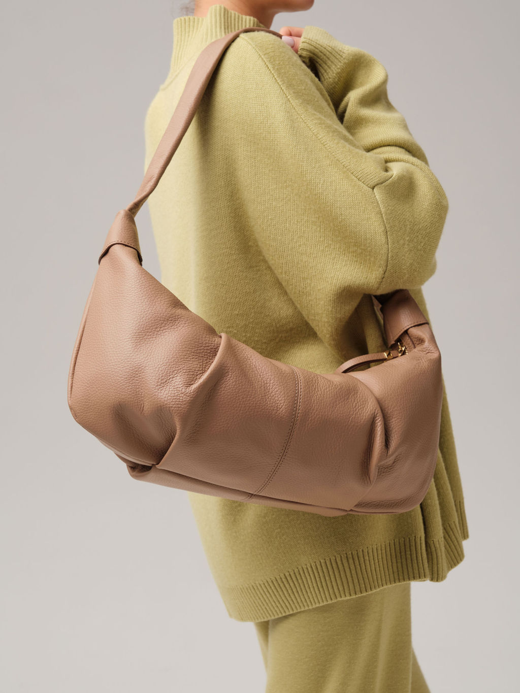 Кожаная сумка Azaro 30846 гоби