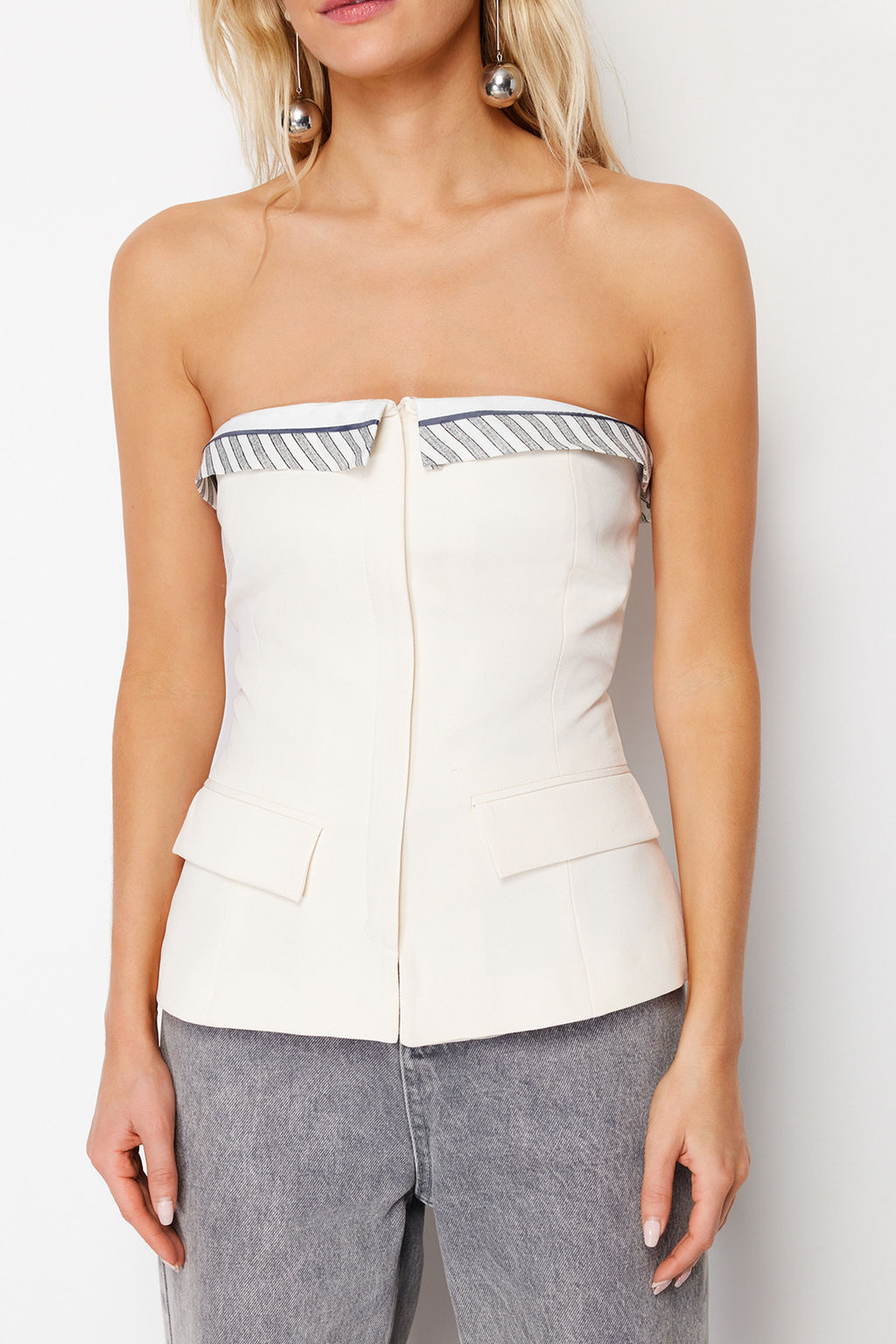 Trendyolmilla Ekru Regular Straplez Dokuma Yelek TWOSS24YE00019  фото 6