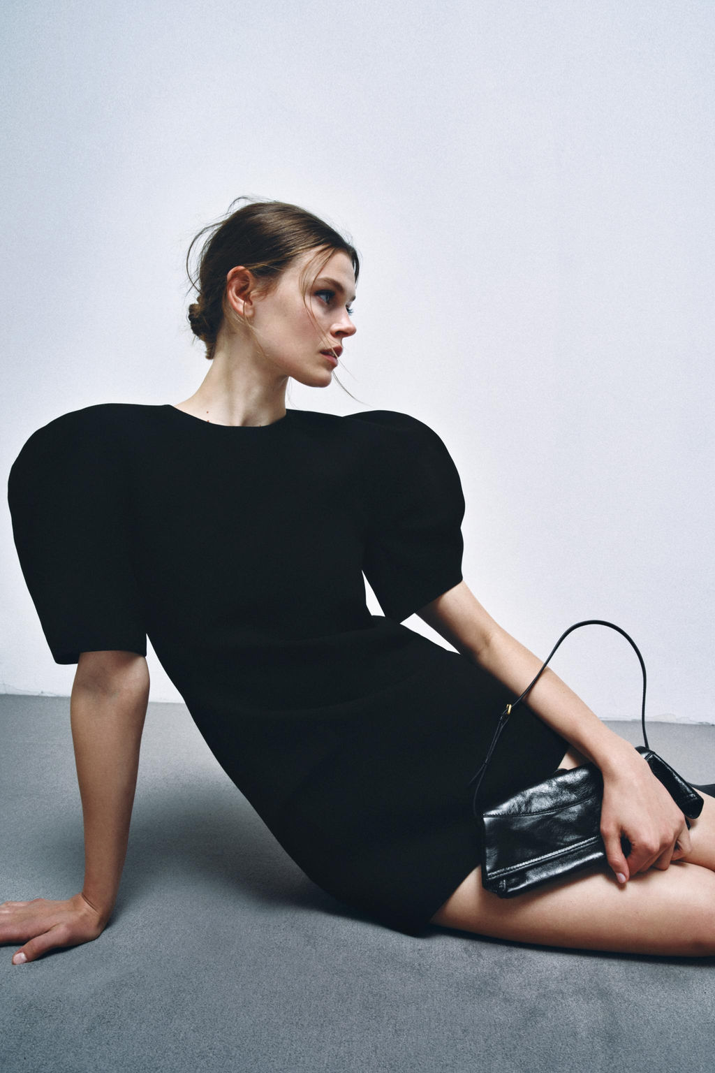 LEATHER SHOULDER BAG WITH FLAP - Zara фото 2