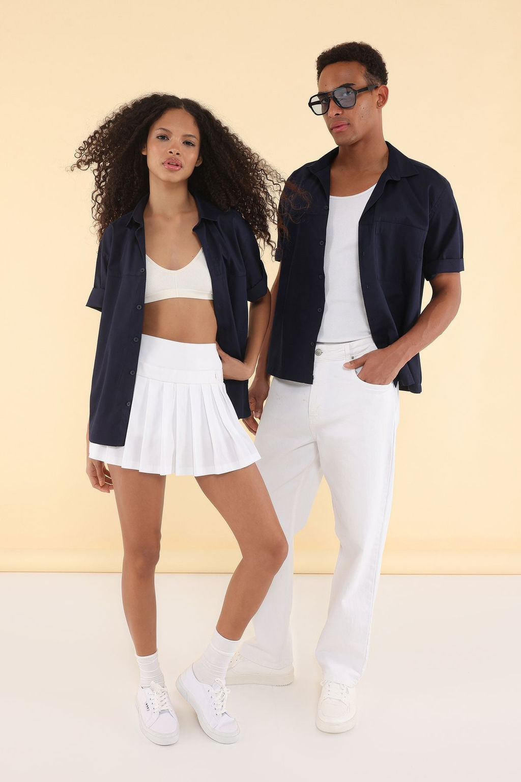 TRENDYOL MAN Lacivert Unisex Boxy Fit Poplin Yazl?k K?sa Kollu Gomlek TMNSS25GO00042