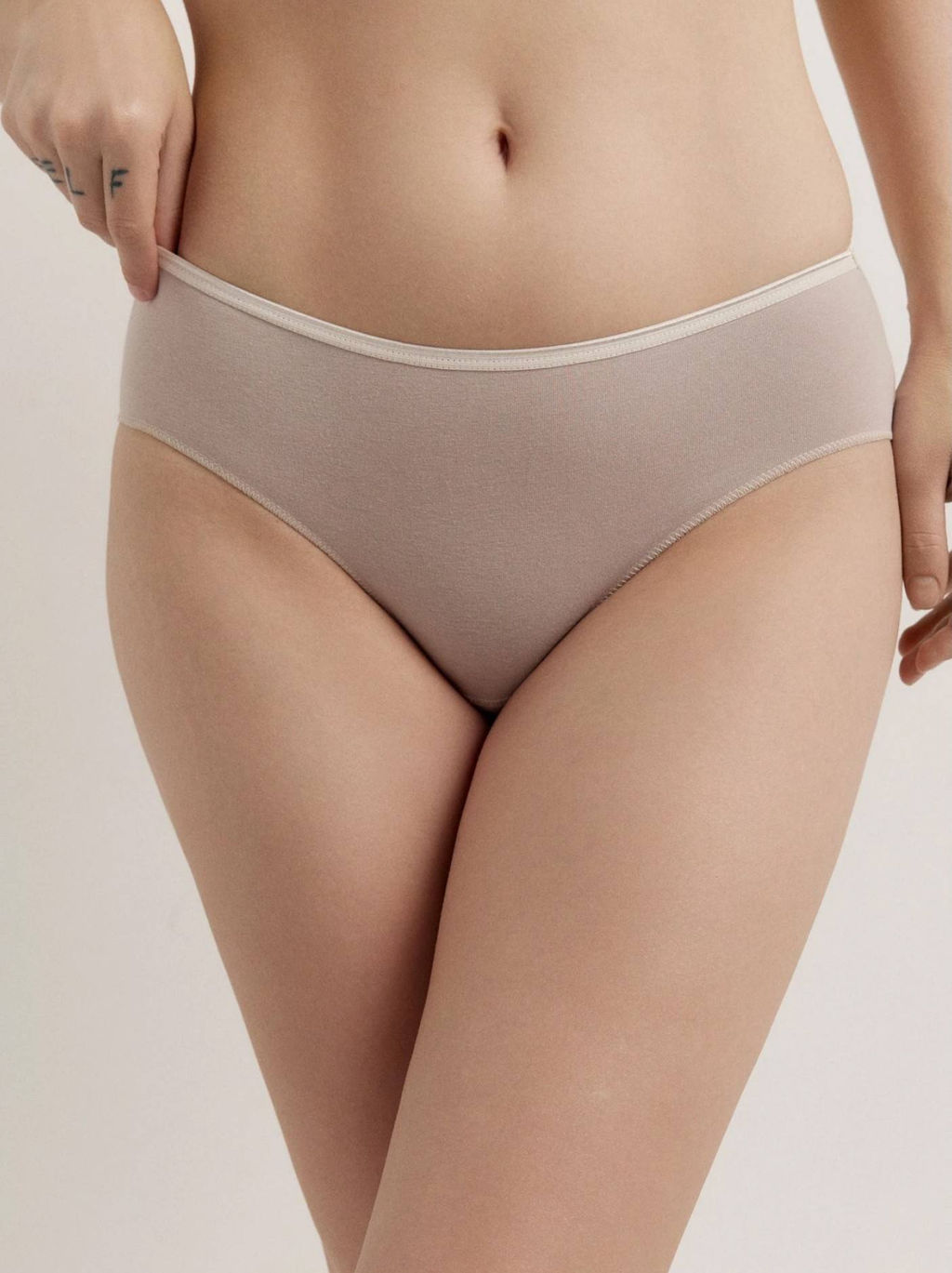 CONTE BASIC COLLECTION LB 2014.1 Трусы женские (в пакете) light cappuccino
