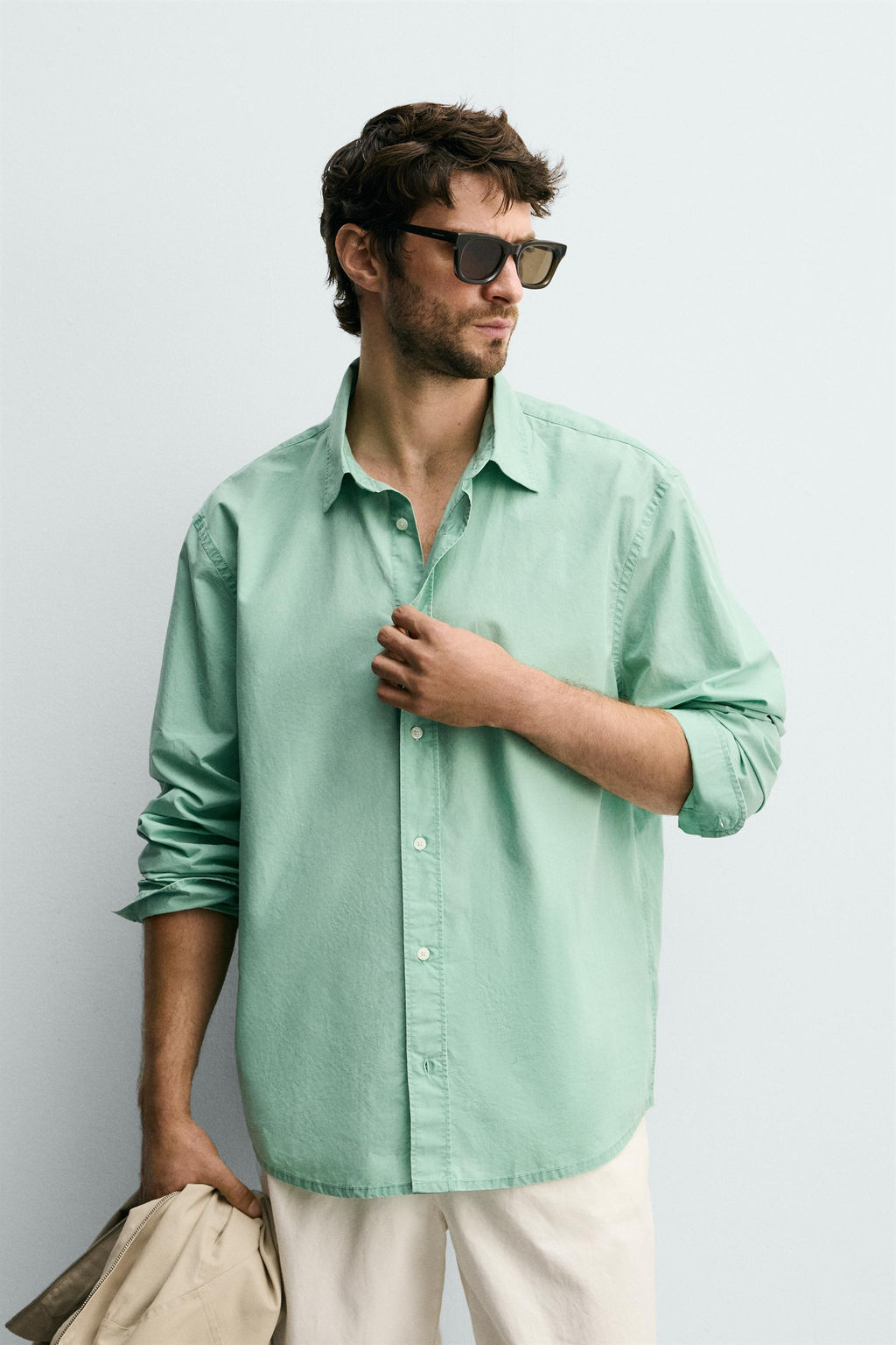 CAMISA LAVADA REGULAR FIT / verde lavado