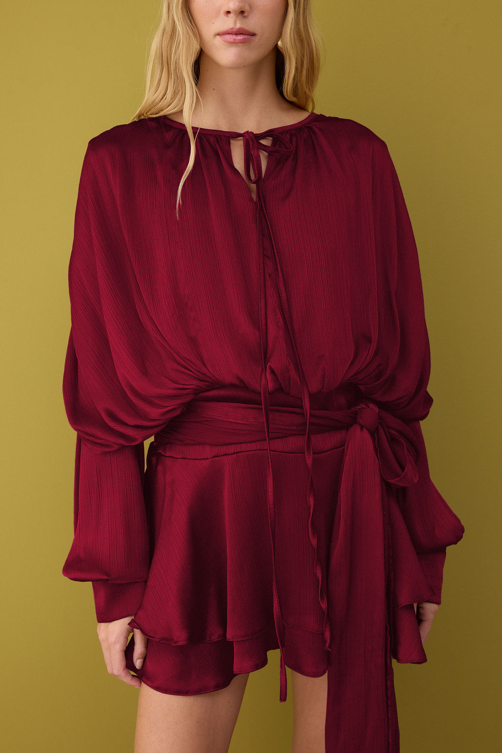 Bordo Baglama Detayl? Boho Dokuma Saten Mini Ici Sortlu Elbise TPRAW26EL00039