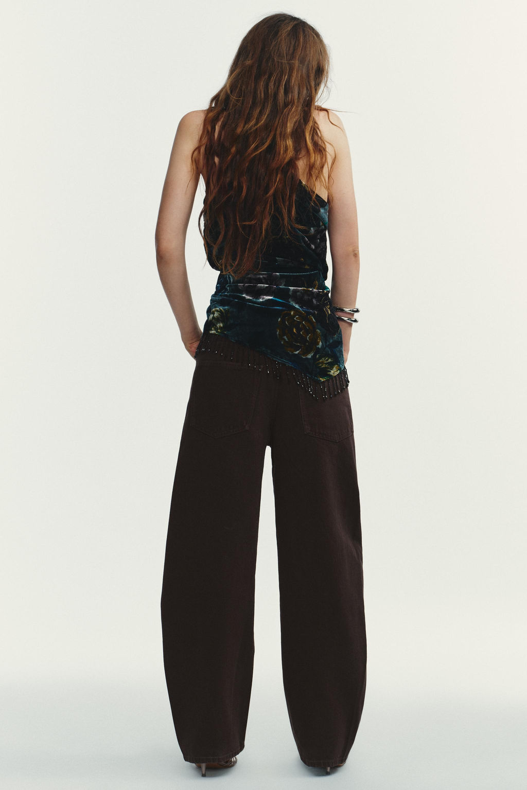 JEANS TRF BAGGY BARREL TIRO MEDIO / Marr?n - Zara фото 15