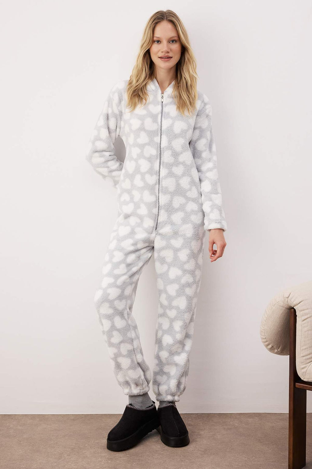 Gri Kalp Desenli Kapusonlu Wellsoft Orme Tulum THMAW26TU00000