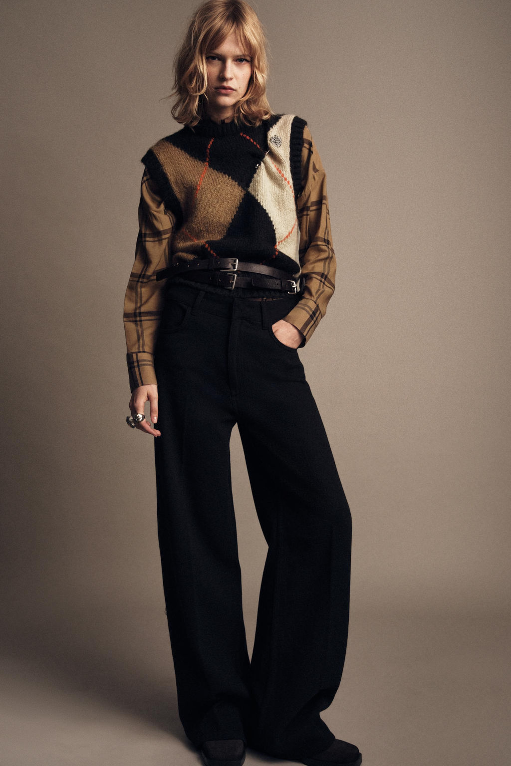 ZW COLLECTION MID-WAIST JEANS - Zara фото 4