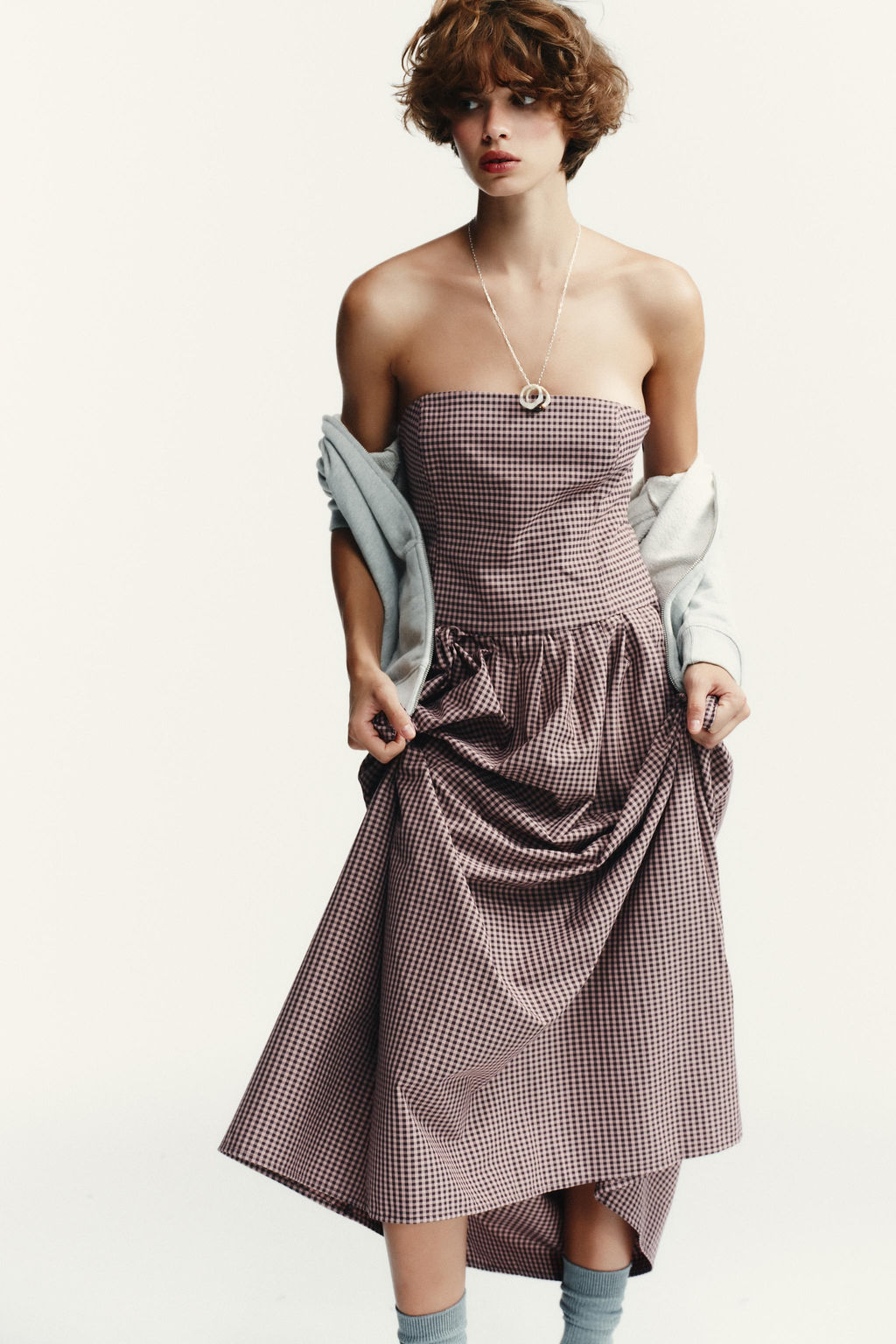 GINGHAM CHECK STRAPLESS MIDI DRESS - Zara фото 2
