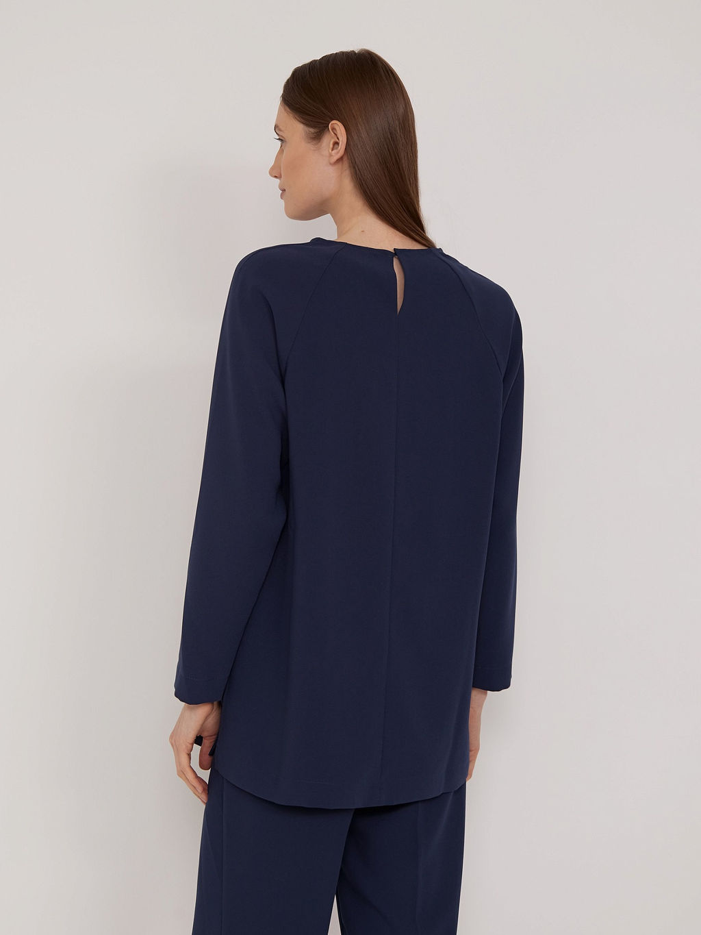 Однотонная блузка B2744/dundee - Emka фото 5