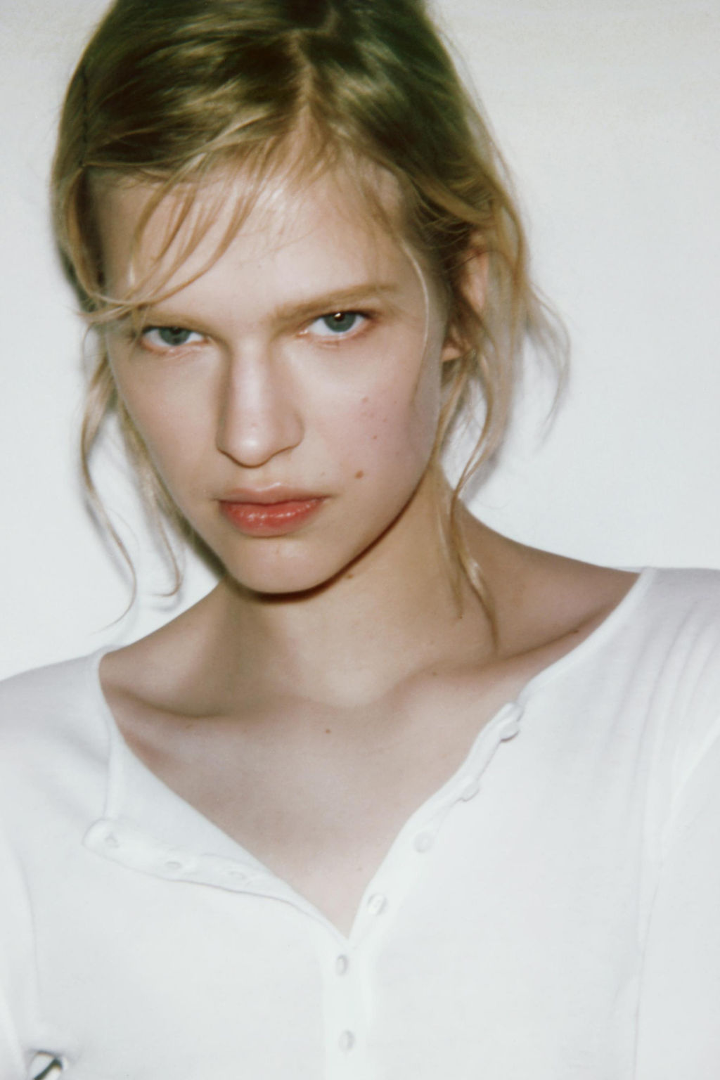 HENLEY NECK T-SHIRT - Zara фото 4