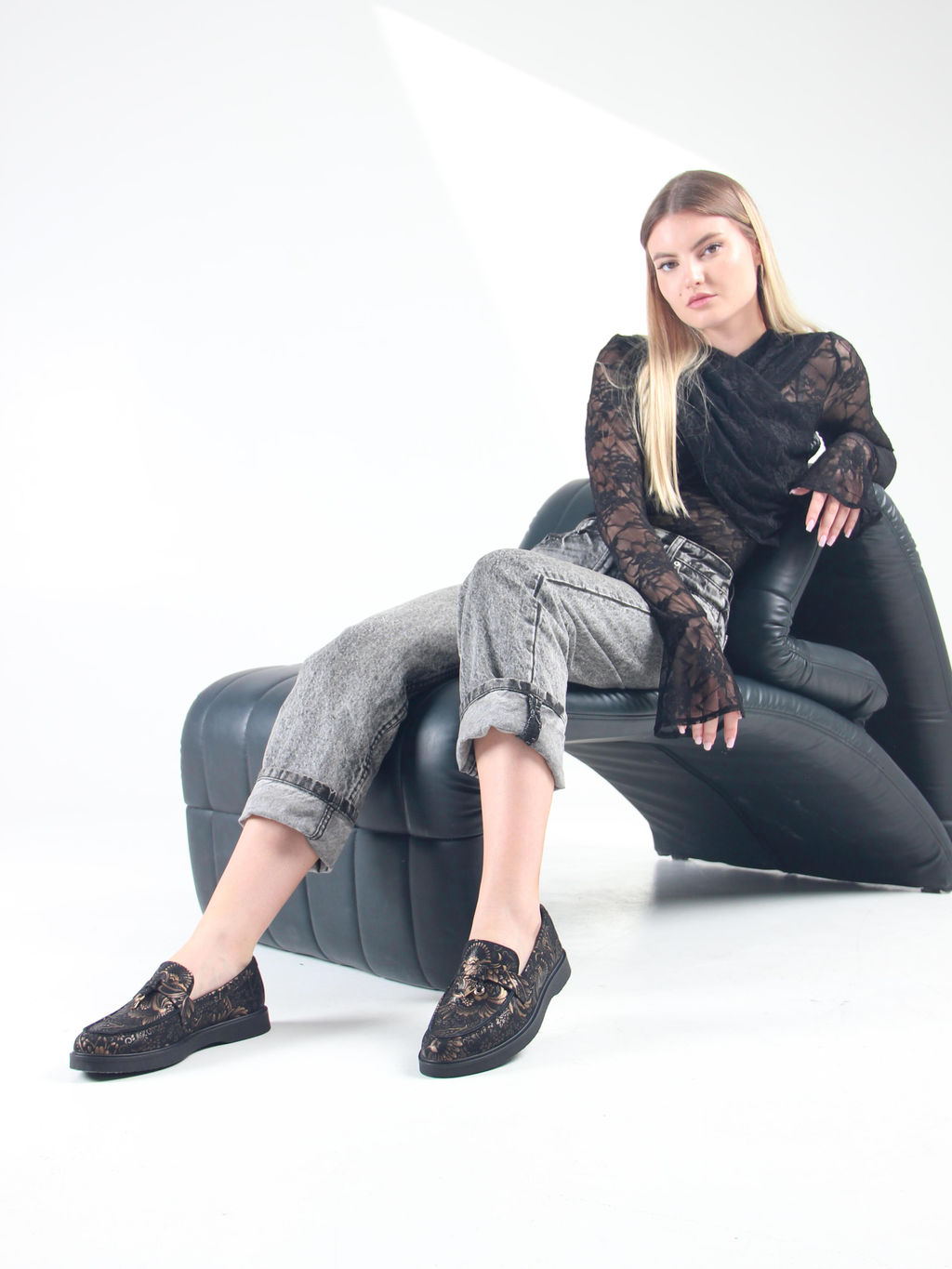 Лоферы лоферы 170.2699bl. Черный грация