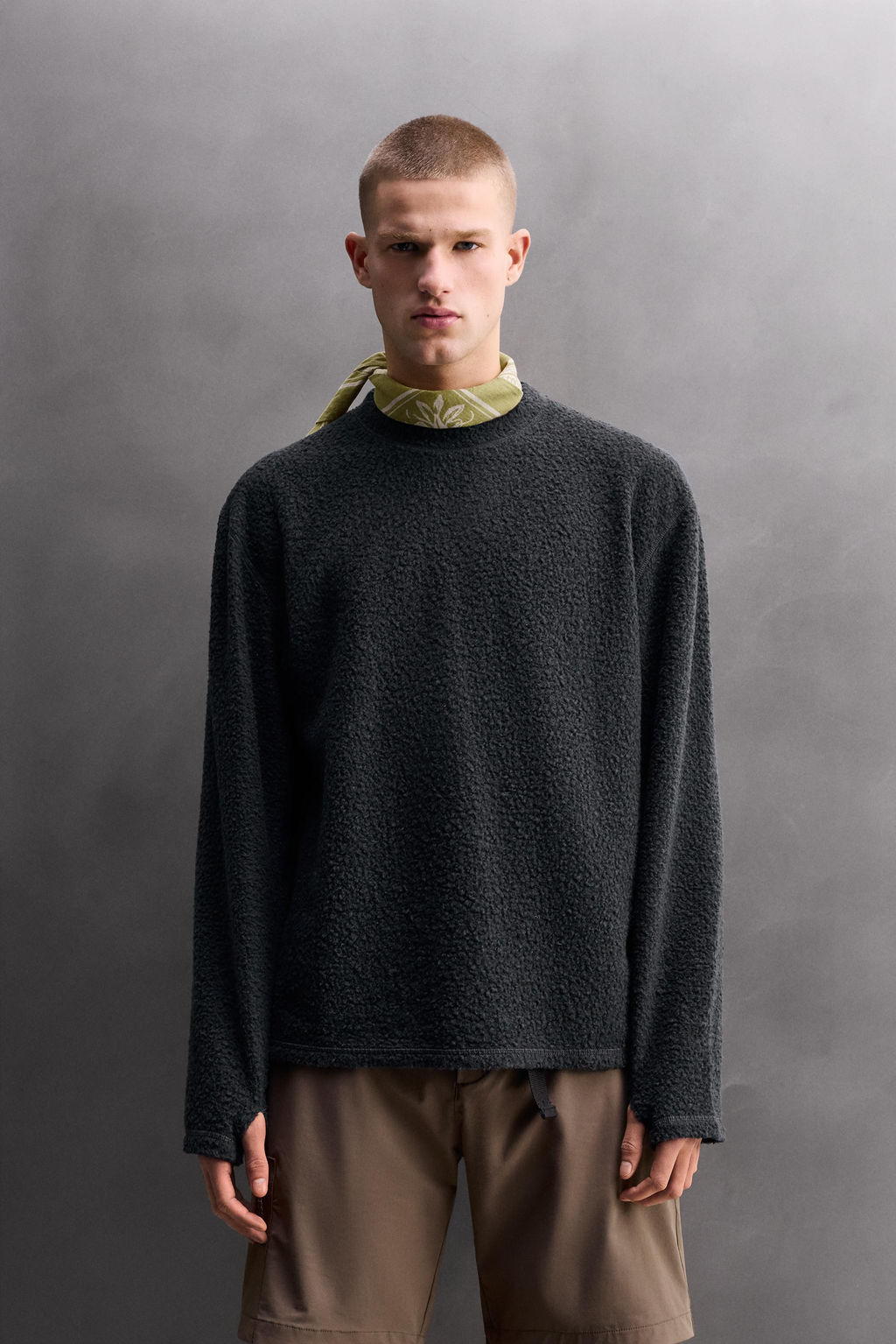 SUDADERA TEXTURA CON LANA / Gris - Zara фото 2