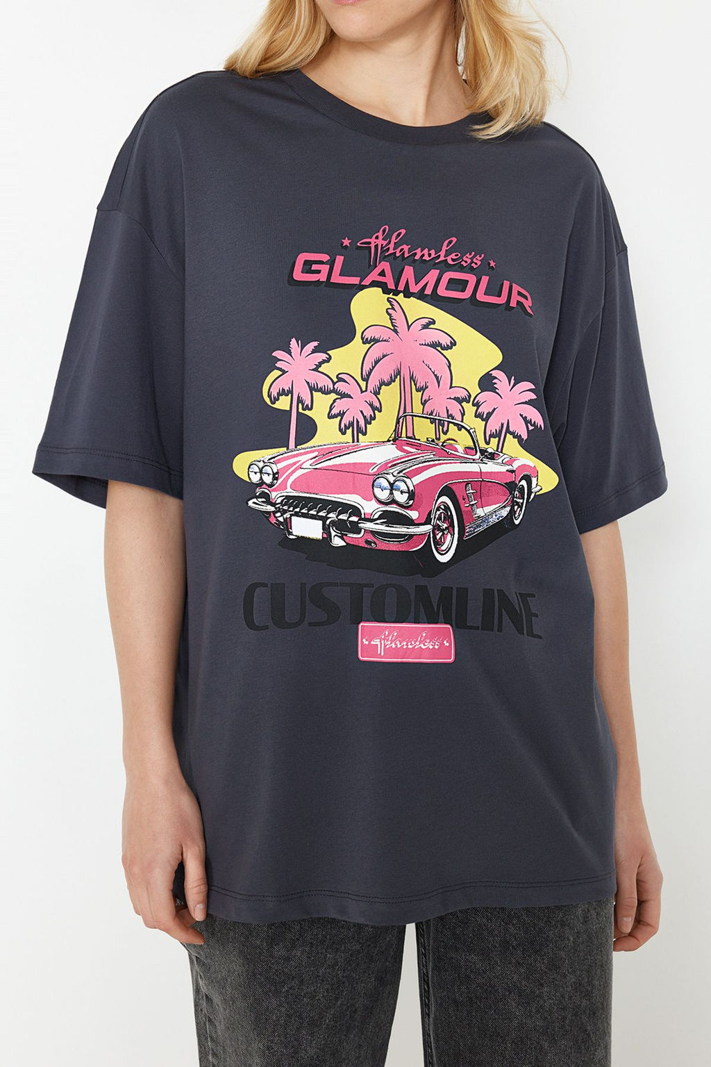 TRENDYOLMILLA Antrasit %100 Pamuk Bask?l? Oversize/Genis Kal?p Bisiklet Yaka Orme T-Shirt TWOSS24TS00135  фото 5