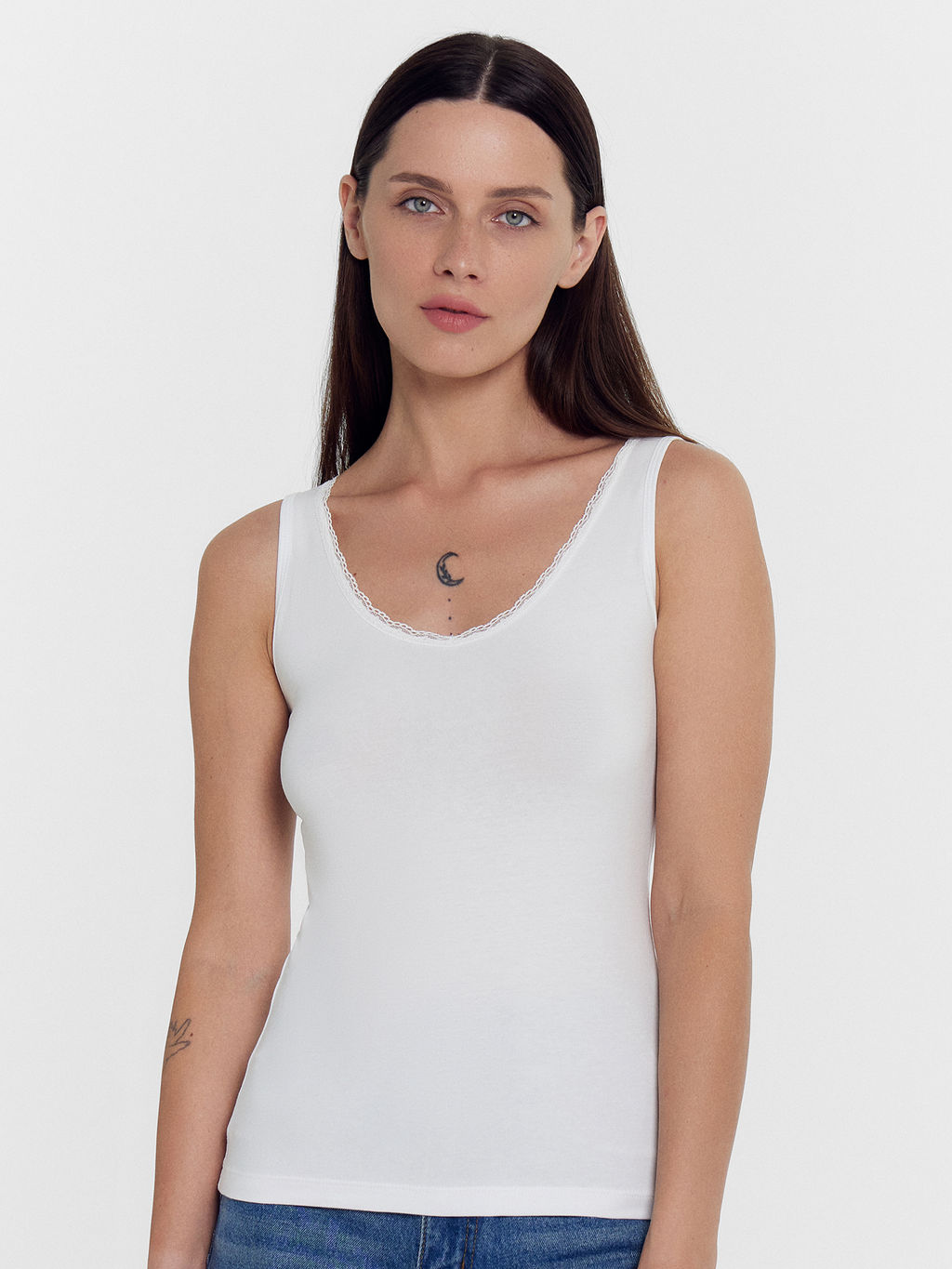 МАЙКА ЖЕНСКАЯ