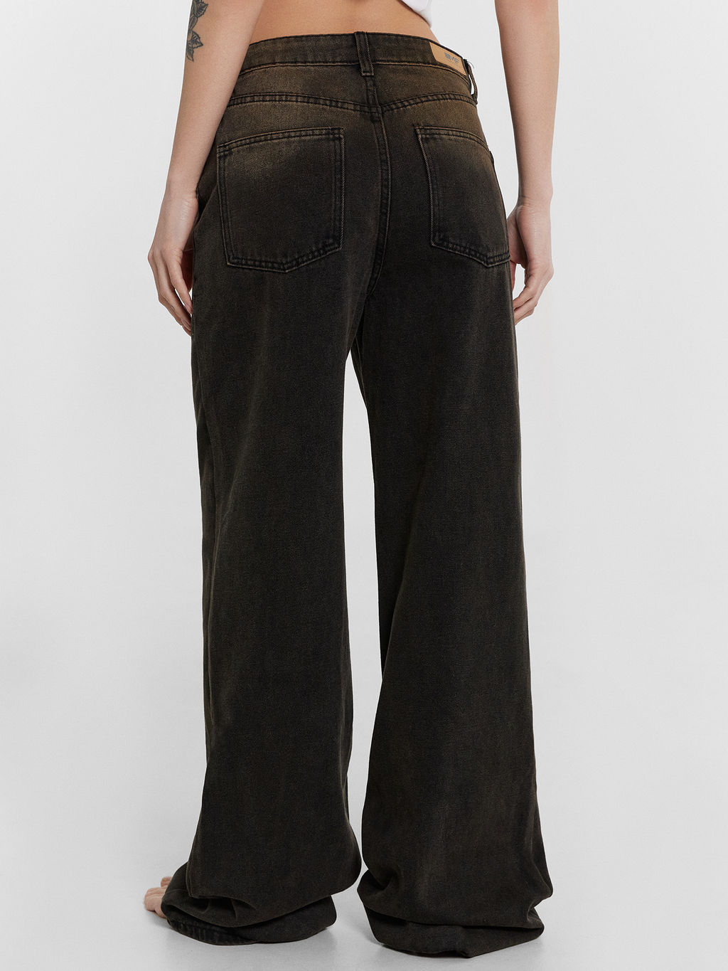 БРЮКИ ЖЕНСКИЕ ДЖИНСОВЫЕ т.серый +тинт 2024-2DTW501-6