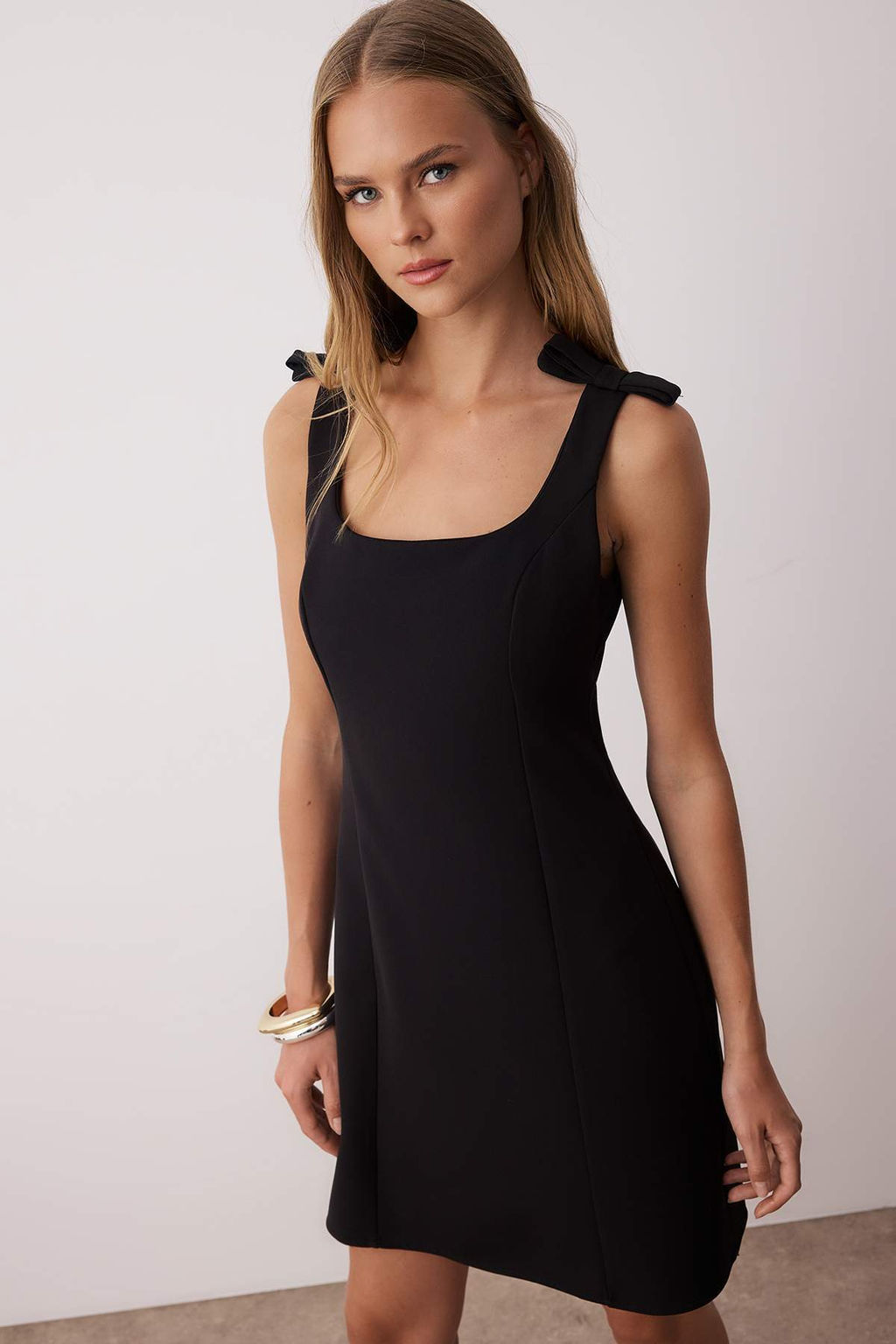 TRENDYOLMILLA Siyah A Kesim Fiyonklu Mini Dokuma Elbise TWOSS25EL00267 фото 19