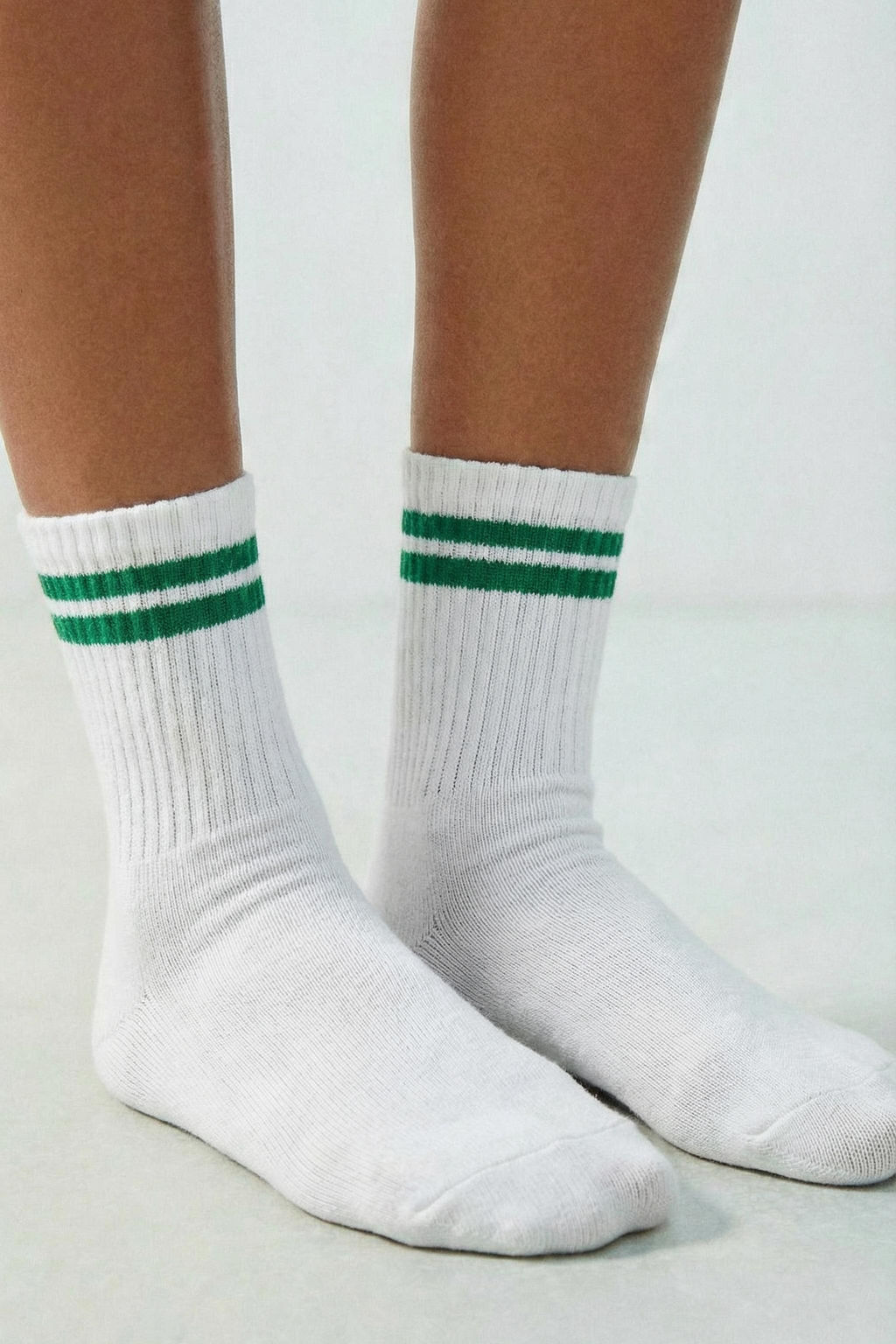 PACK TRES CALCETINES MEDIO RAYAS DEPORTIVAS / Blanco - Zara фото 8