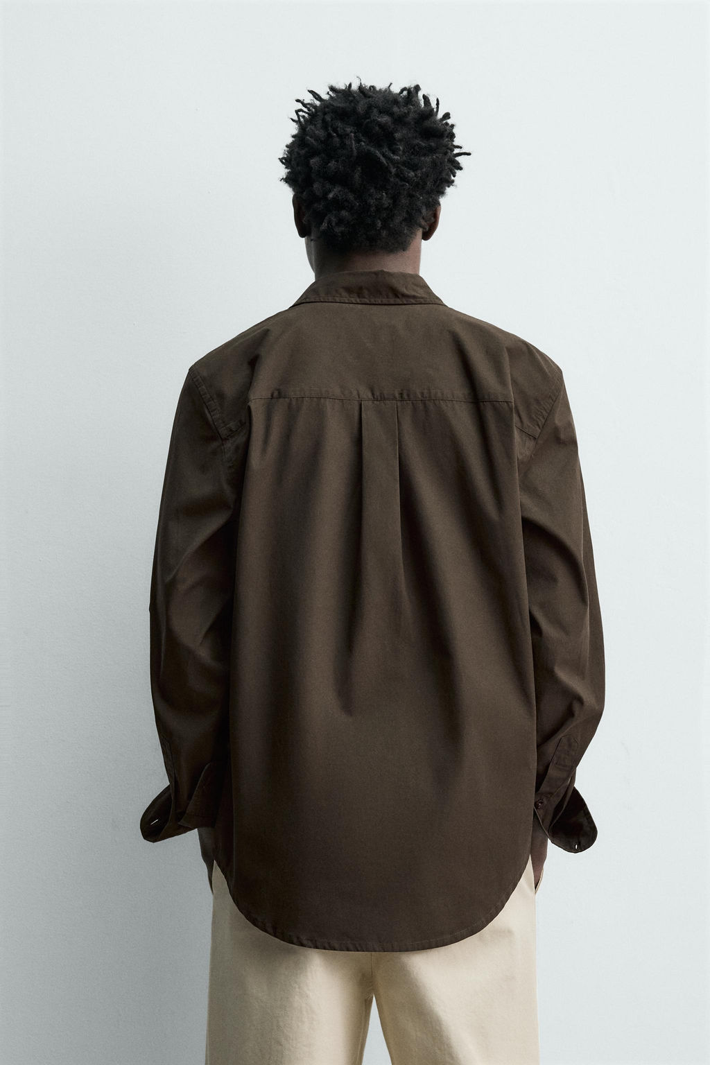 CAMISA REGULAR FIT POPEL?N / Marr?n oscuro - Zara фото 3