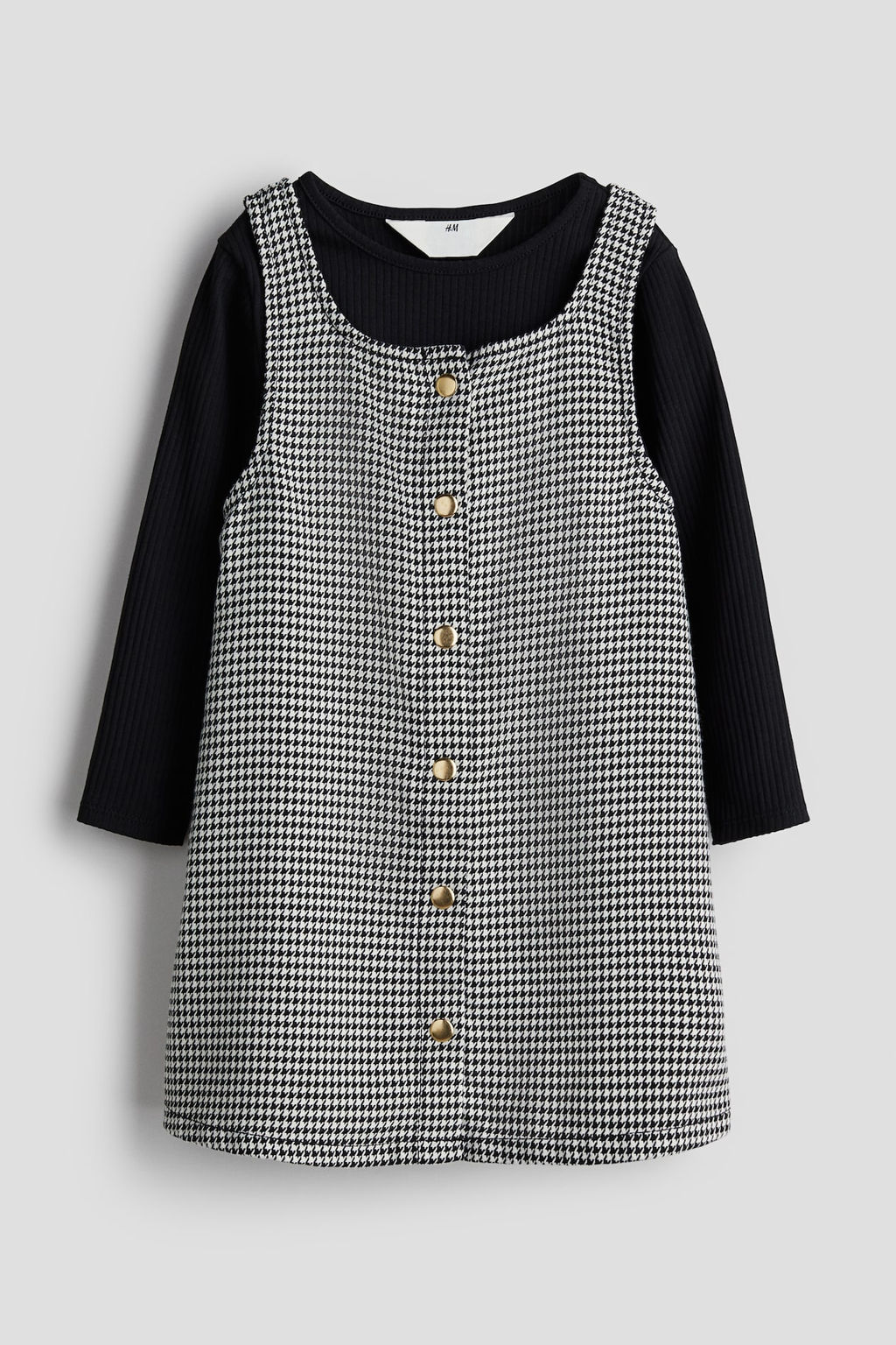 Conjunto de vestido y camiseta