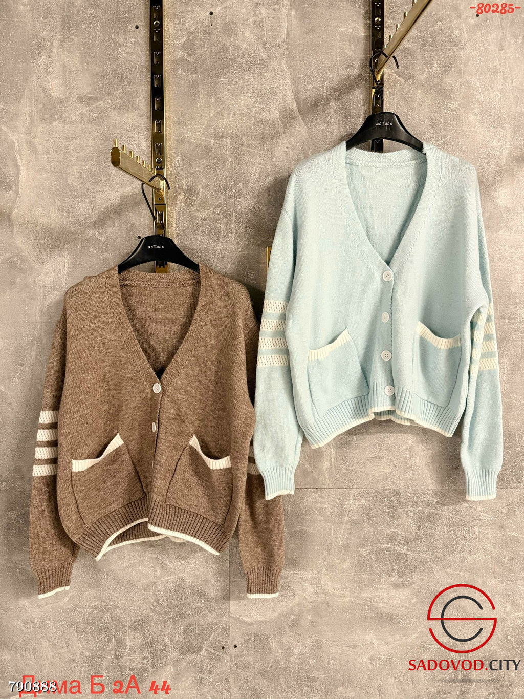 Женский кардиган на пуговицах - Bruno фото 6