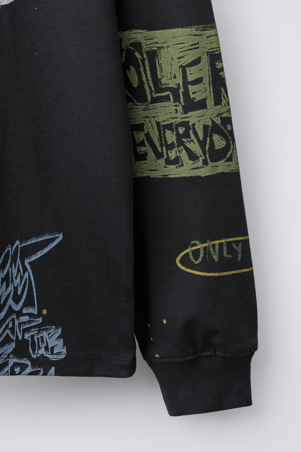 GRAFFITI PRINT T-SHIRT - Zara фото 4