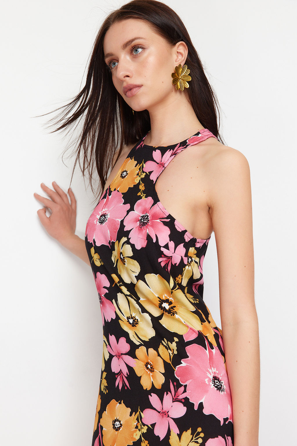 Siyah Cicek Bask?l? Duz Kesim Viskon Maxi Dokuma Elbise TWOSS24EL00647 - Trendyolmilla фото 3