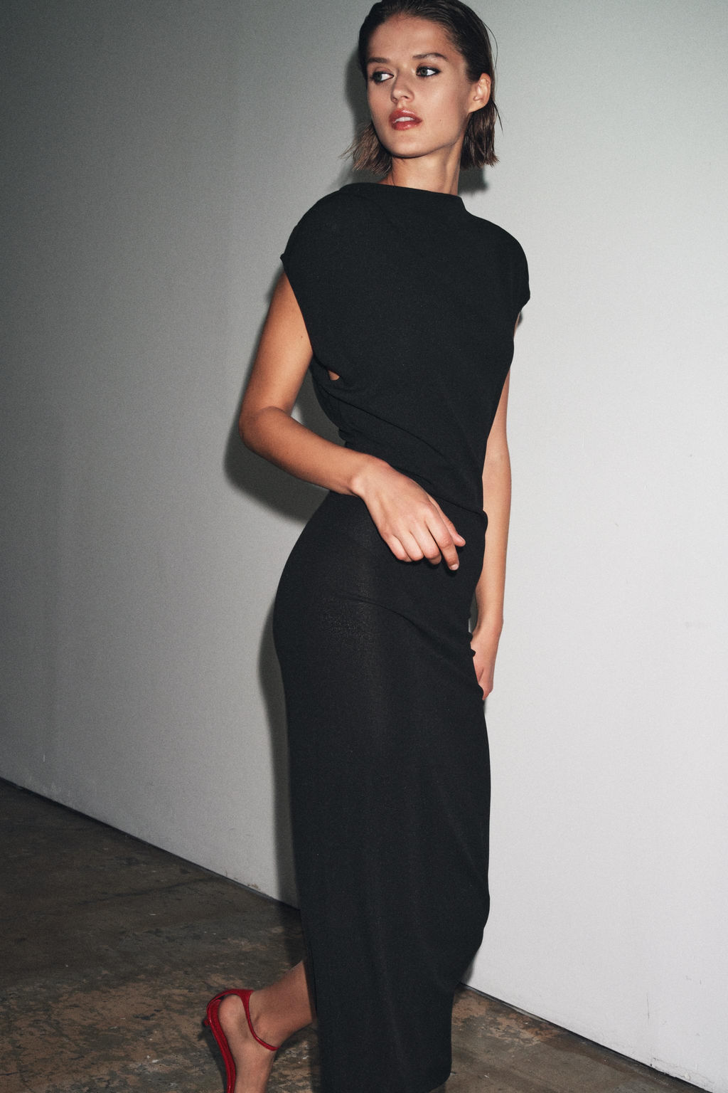 LONG DRAPED DRESS - Zara фото 4
