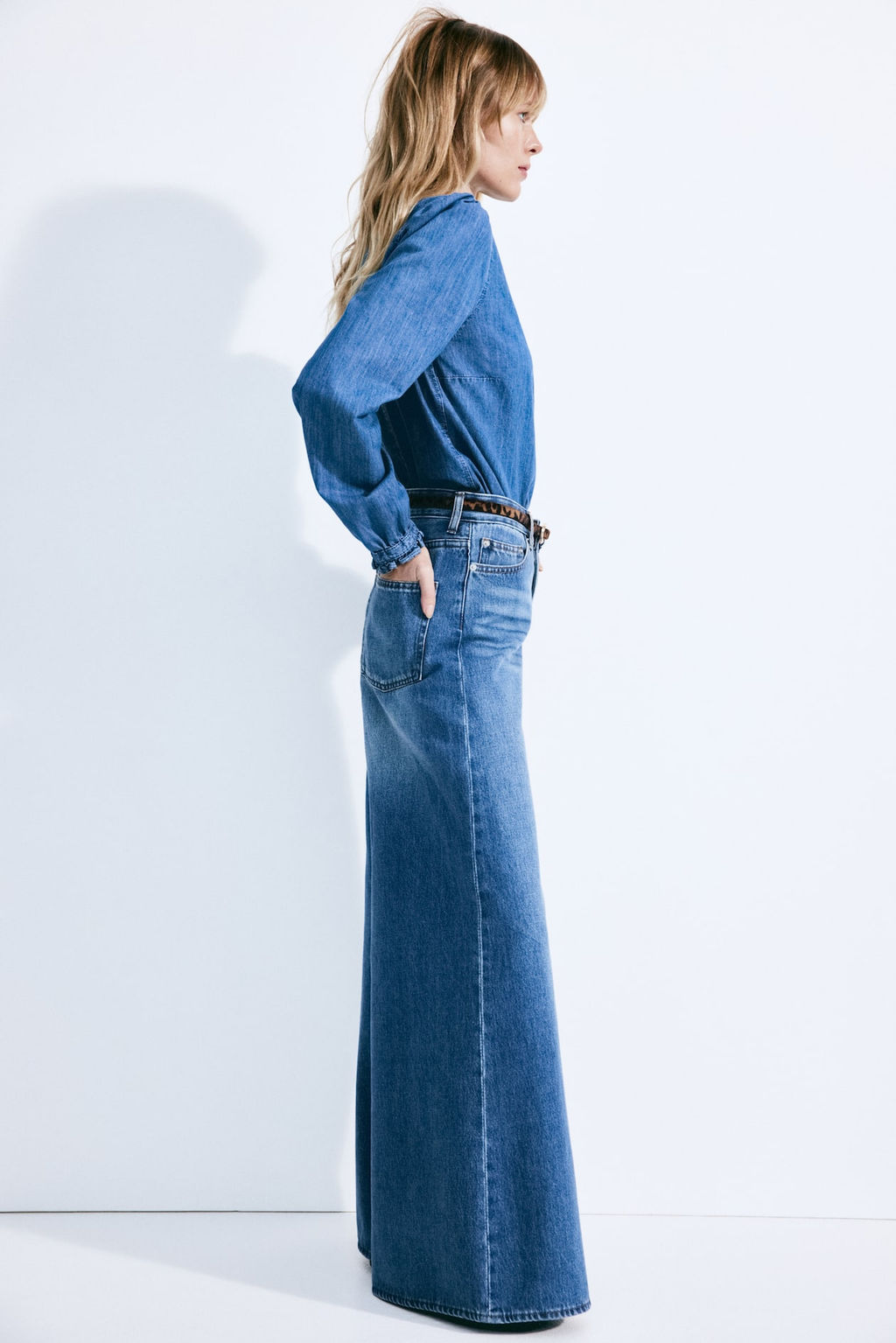 Blusa denim con volantes - H&m фото 3