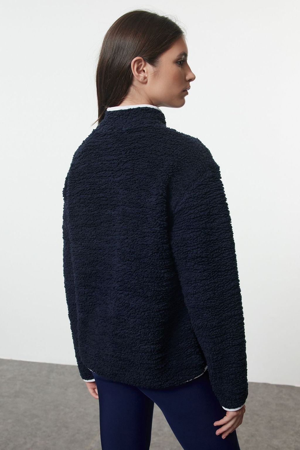 Lacivert Pelus Orme Spor Sweatshirt THMAW23SW00021