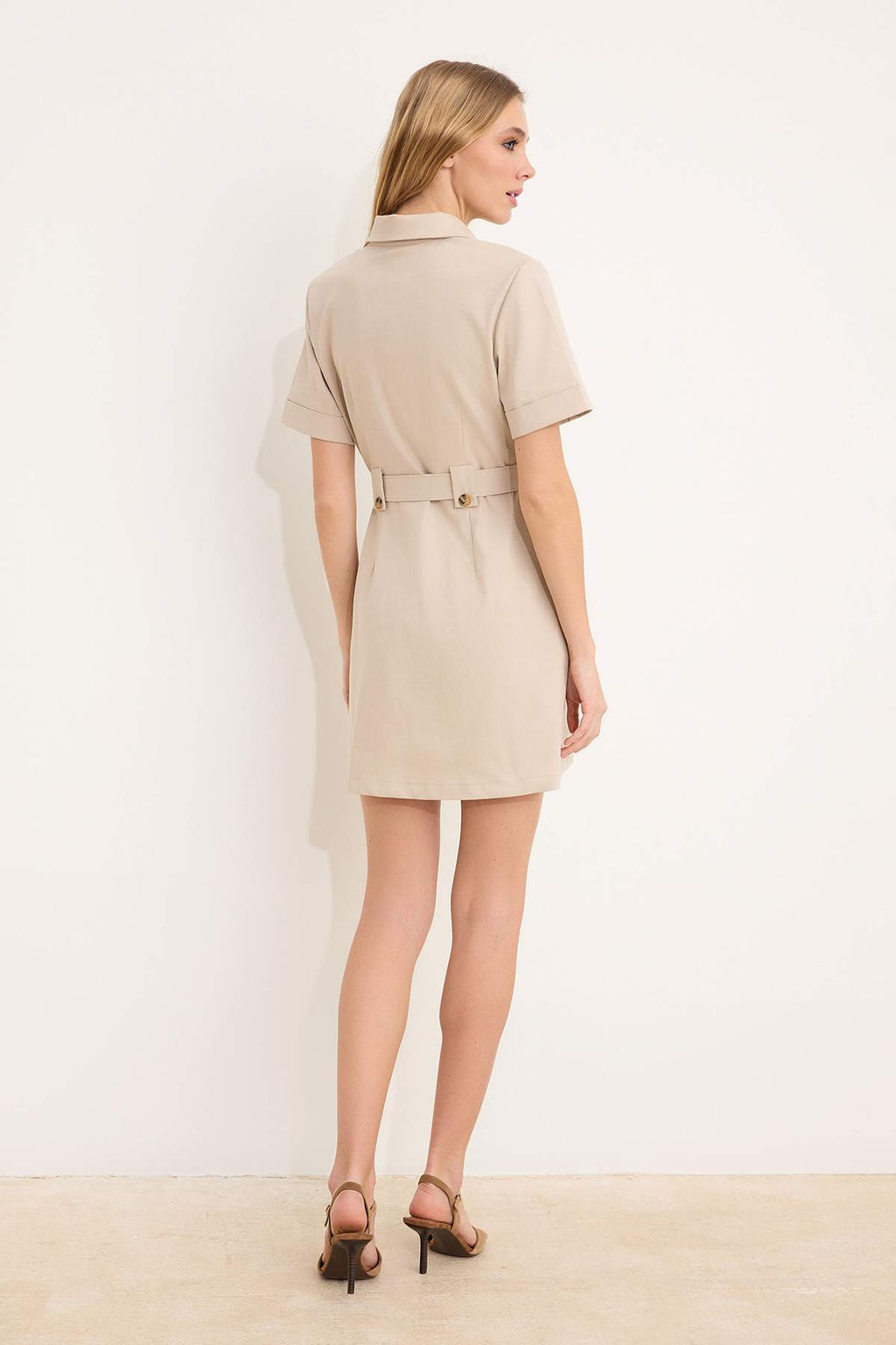 Bej Kemerli Mini Gabardin Dokuma Gomlek Elbise TWOSS26EL00117